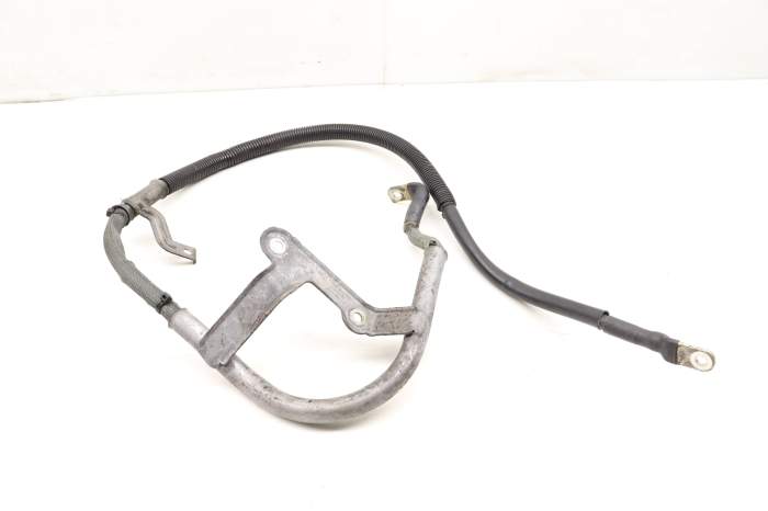 Starter Wiring Harness / Battery Cable 7P0971228 main product photo