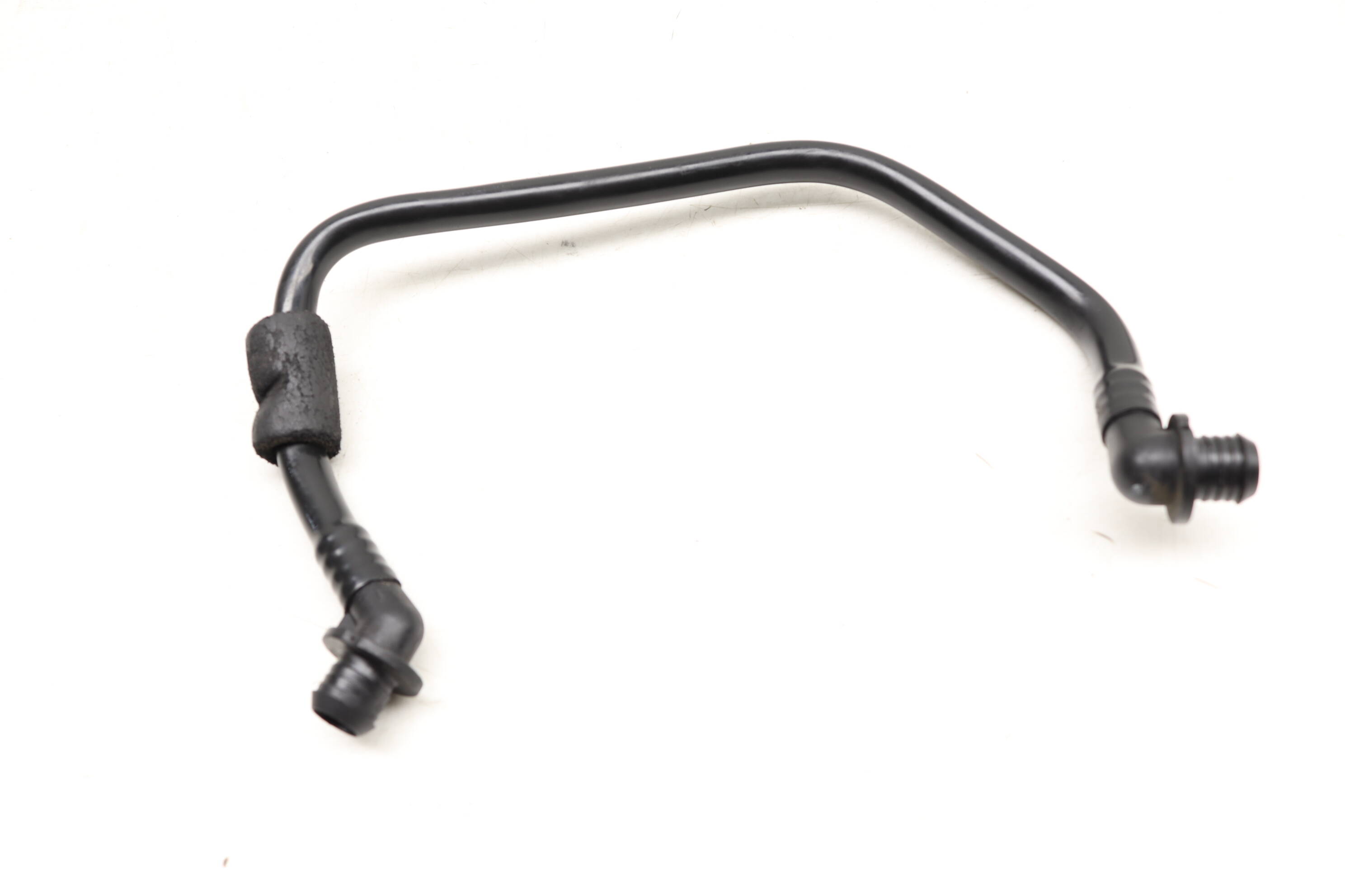 Brake Booster Vacuum Line / Hose 4D1611931AQ