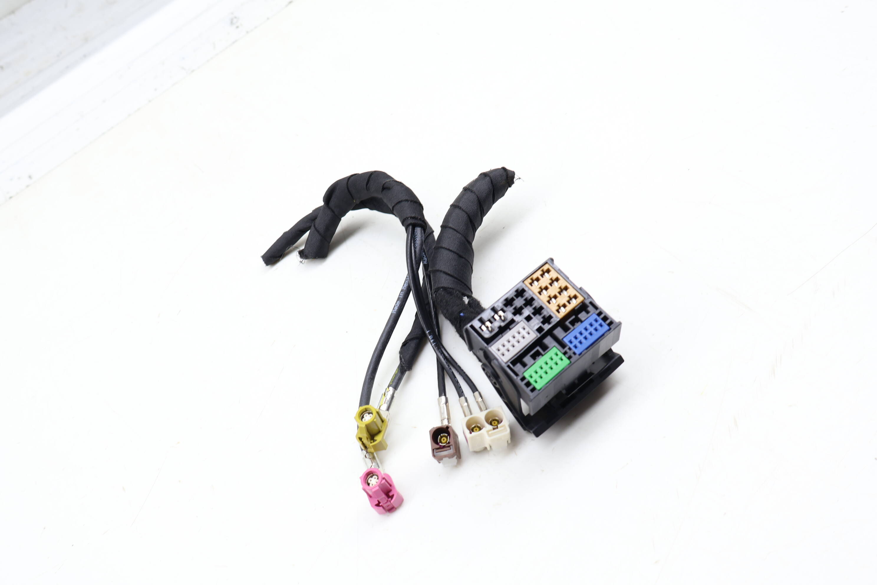 Radio / Stereo / Nav Receiver Head Unit Wiring Connector Set