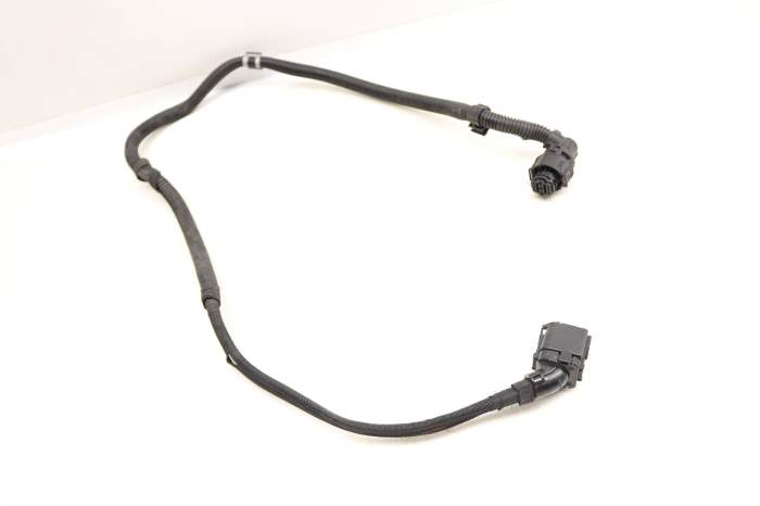 Engine Valvetronic Wiring Harness 12518617703 main product photo