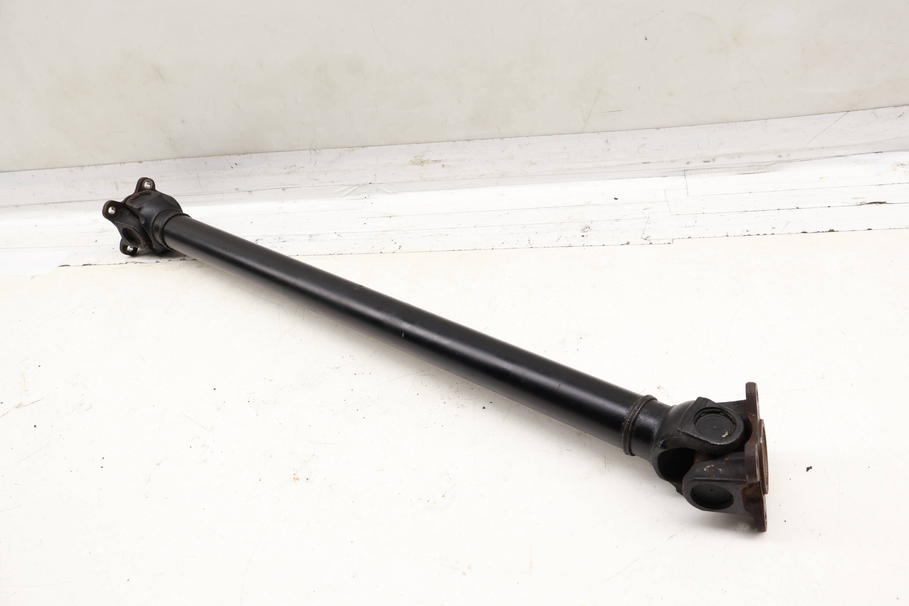 Driveshaft / Propeller Shaft 26208628042