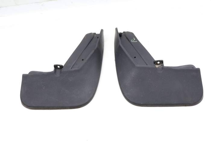 Wheel Spoiler / Mud Flap Set 5NA075111 main product photo