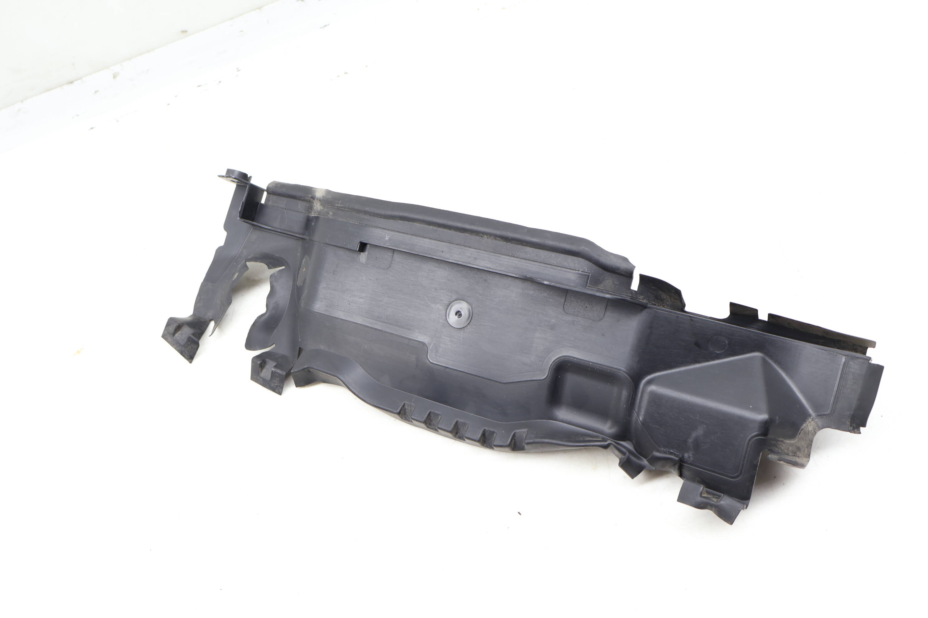 Radiator Air Duct / Guide 4G0121284AH