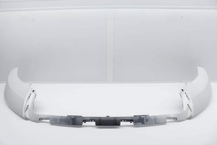Bumper Lower Valance 8U0807061Q main product photo