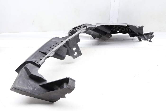 Headlight Mount Bracket 1666200691 main product photo