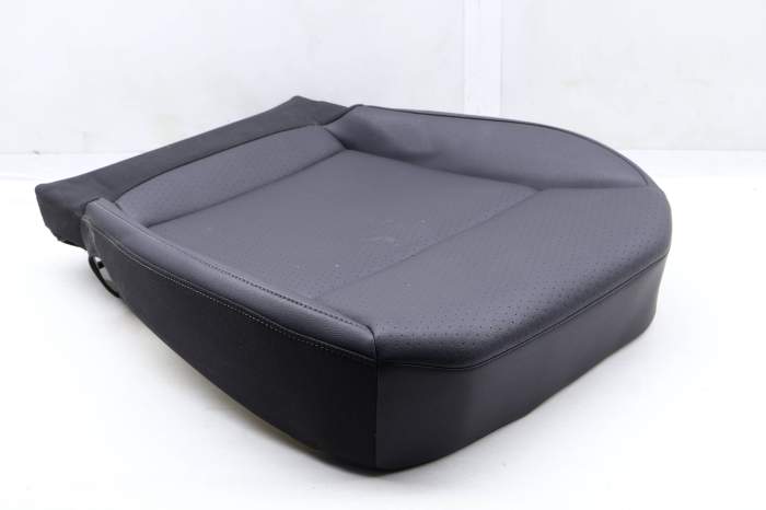 Seat Lower Bottom Cushion 3CN881405E main product photo