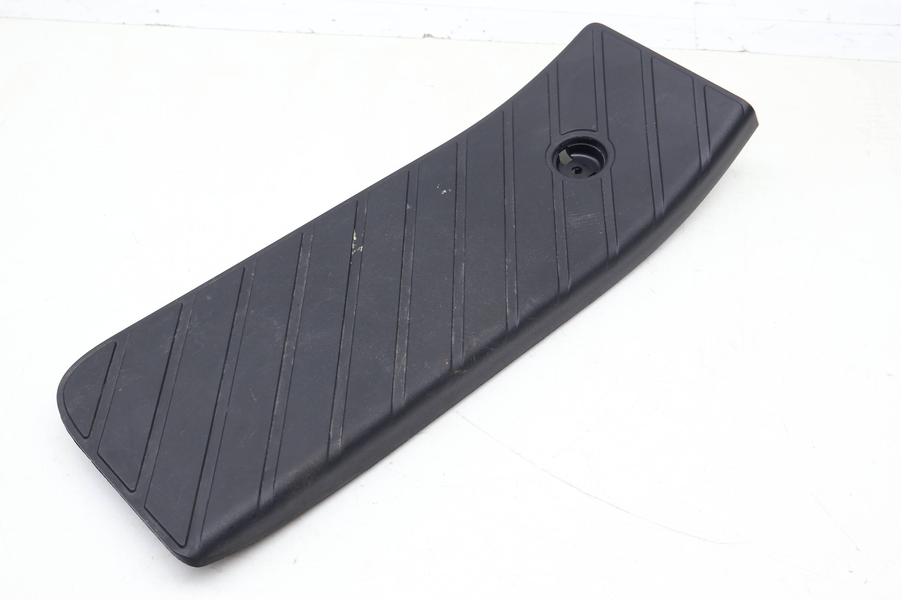 Dead Pedal / Foot Rest Cover 8W1864777