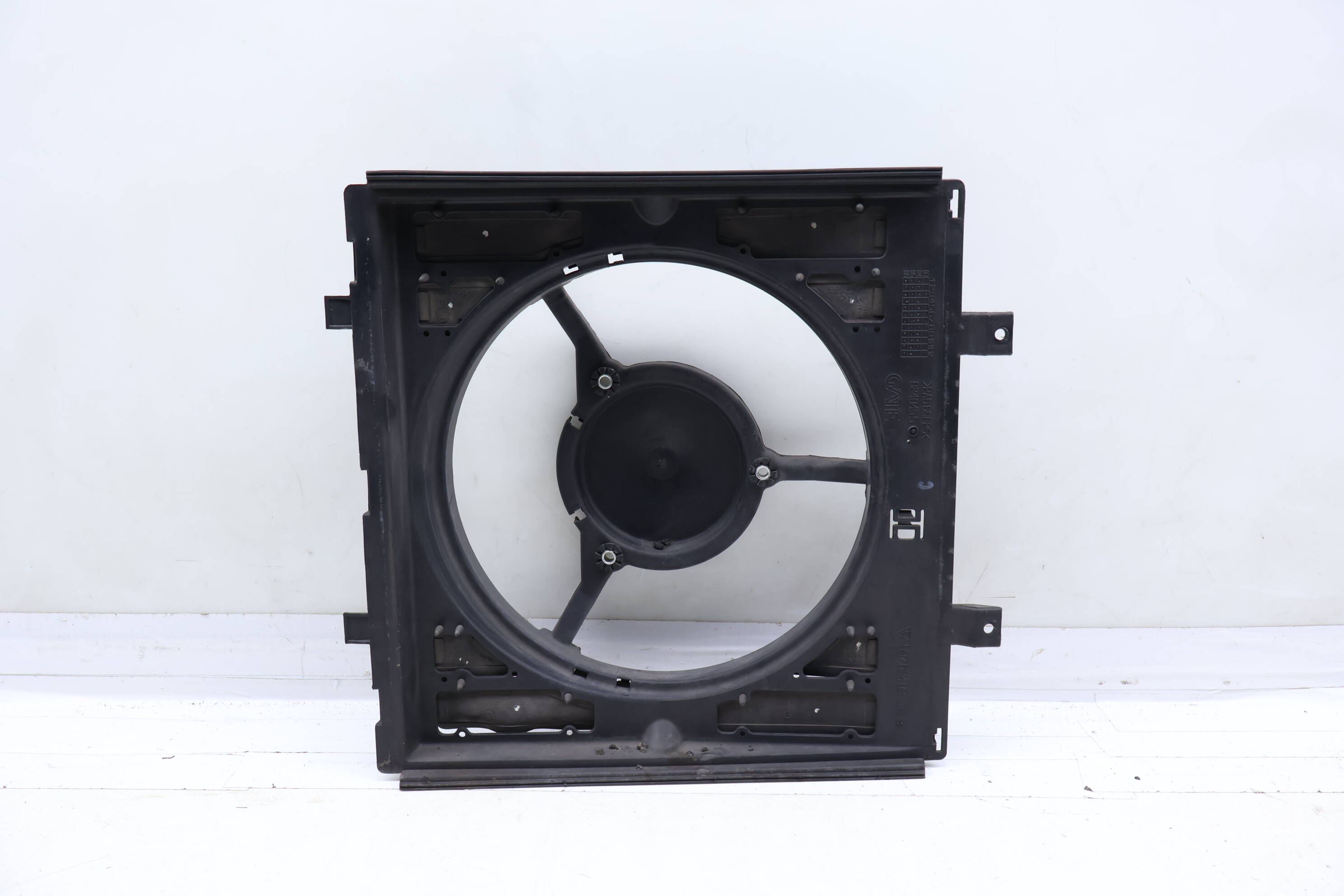 Radiator Fan Shroud / Housing 99762403503