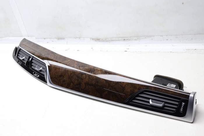 Center Dash Panel Trim W/ Air Vent 51459389481 main product photo