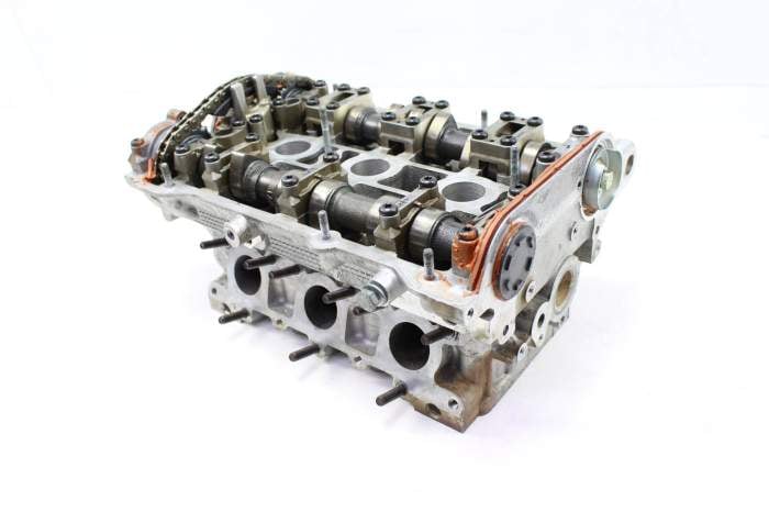Apb Engine Cylinder Head 078103067BE main product photo
