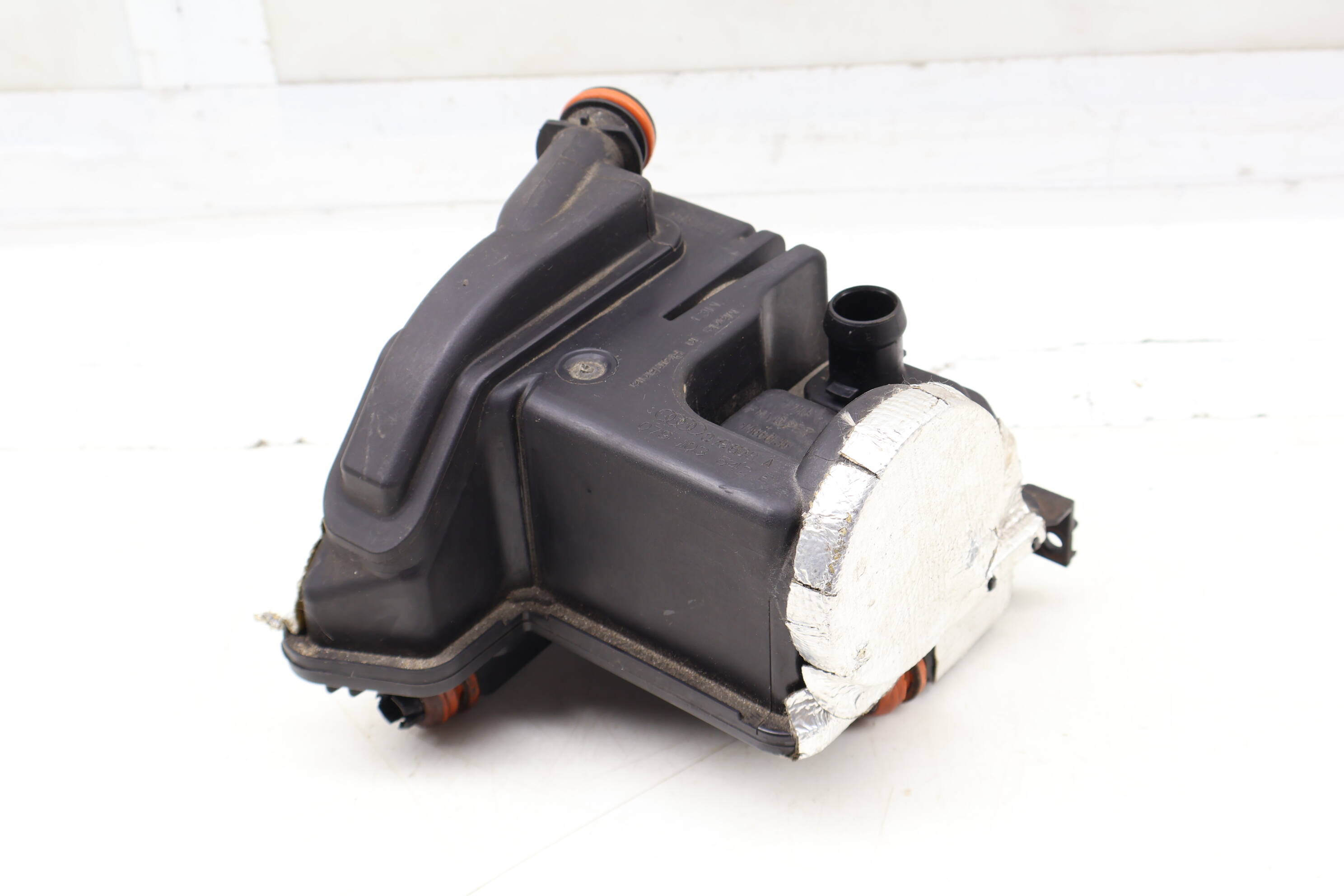 Engine Oil Separator Assembly 079103542E