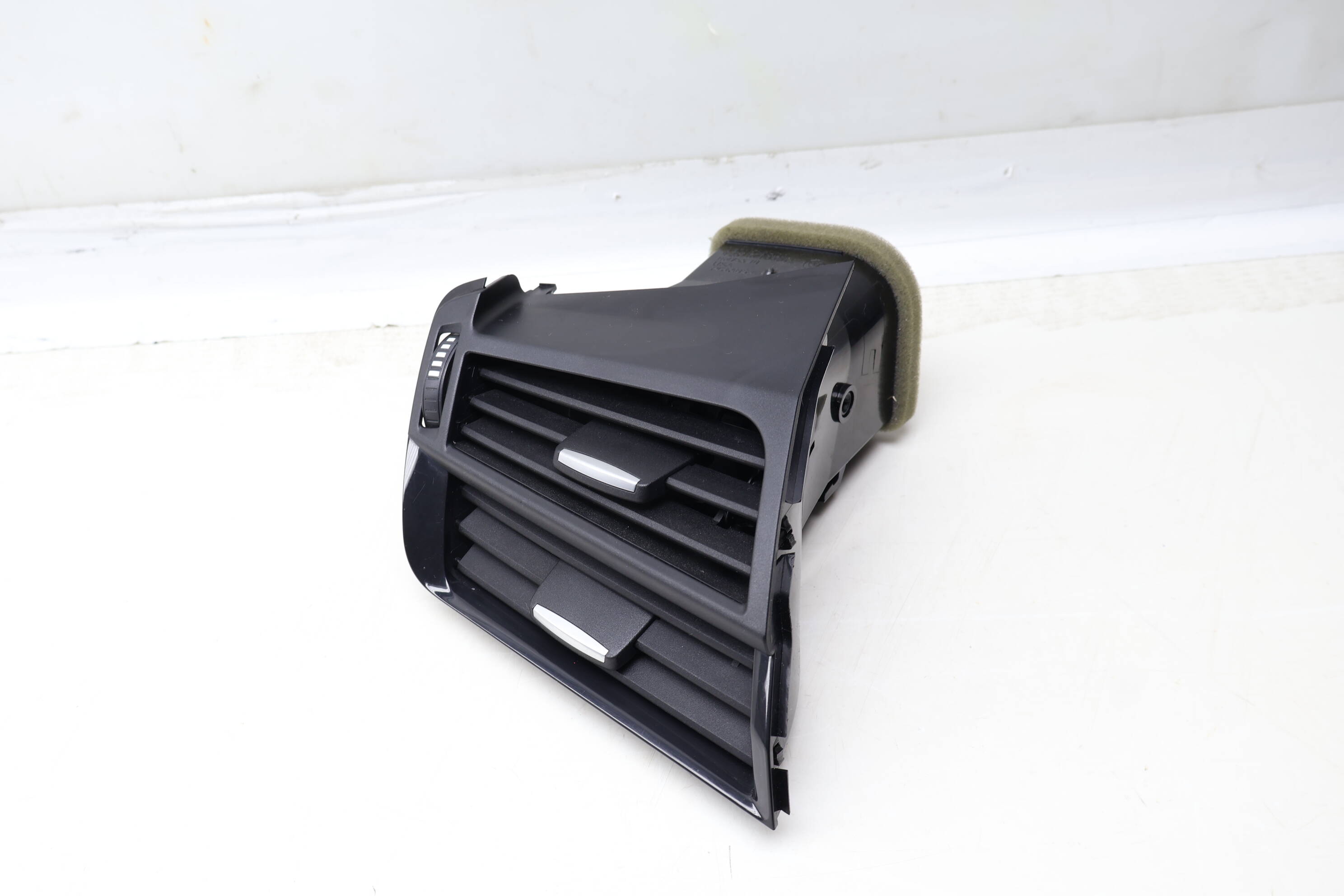 Dash Air Vent 64229252649