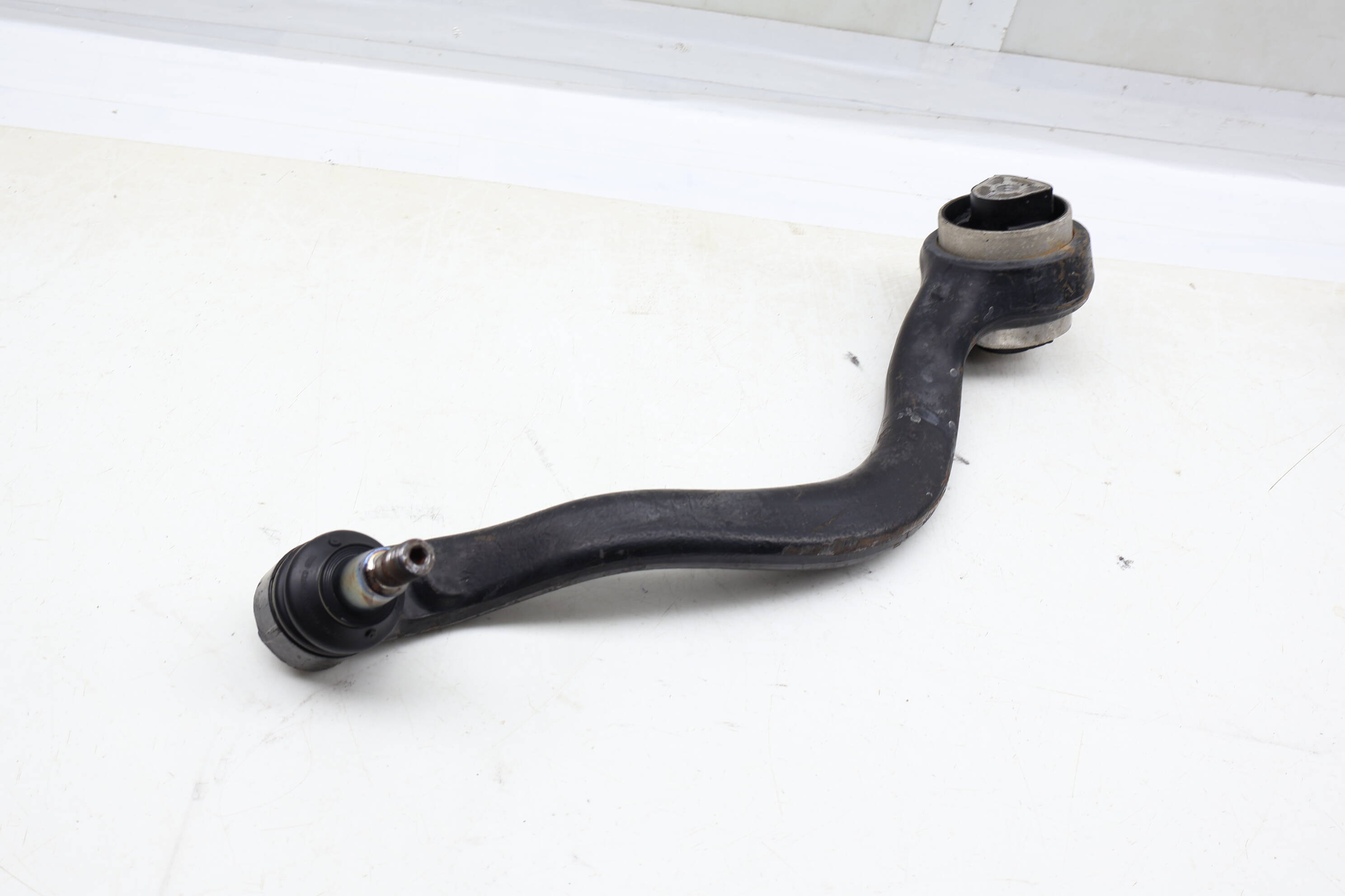 Lower Control Arm 31126851692