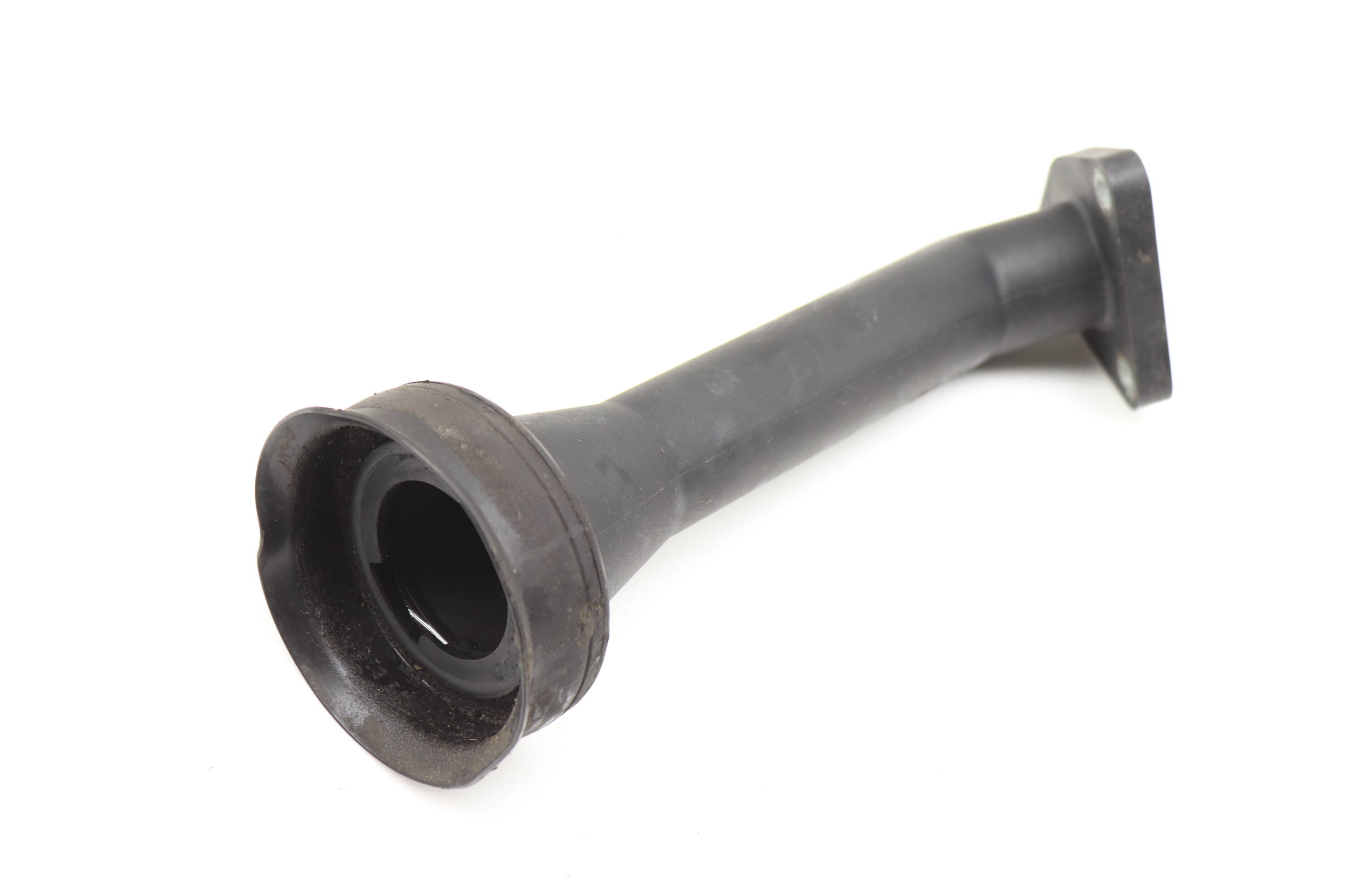 Oil Filler Tube / Pipe 022115308B