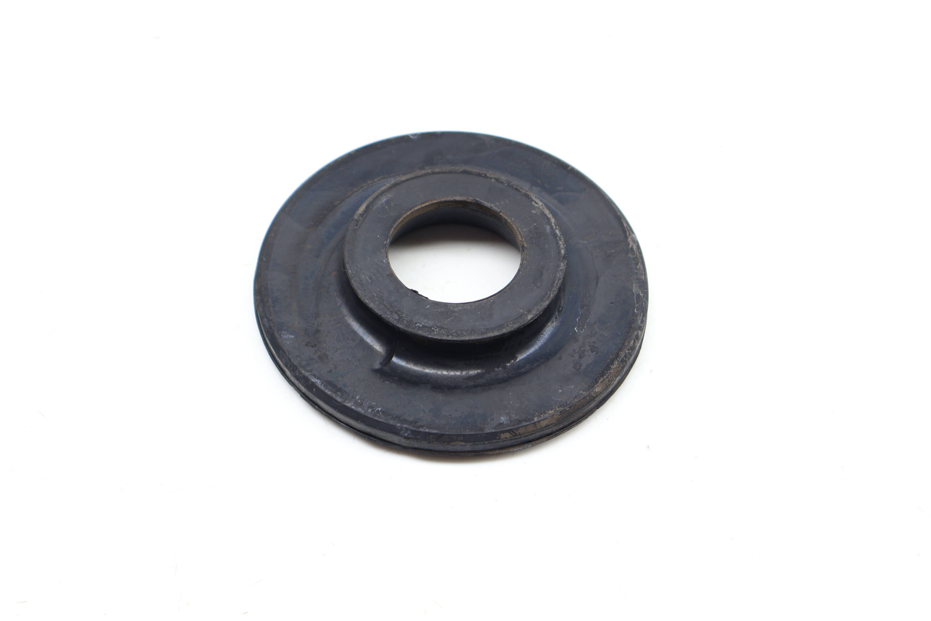 Upper Spring Rubber Mount 5Q0512149B