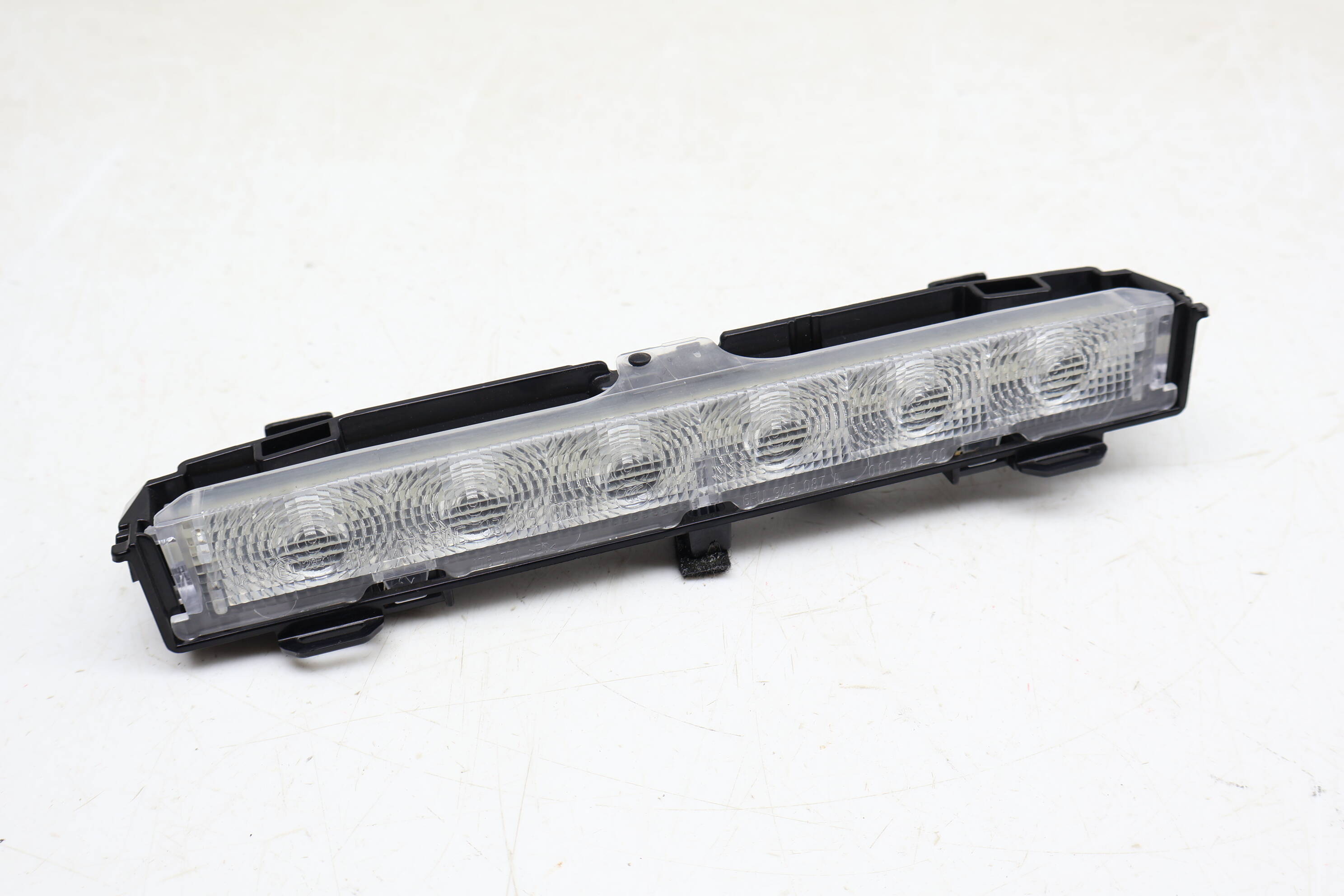 Center / Third Brake Light 6RU945087A