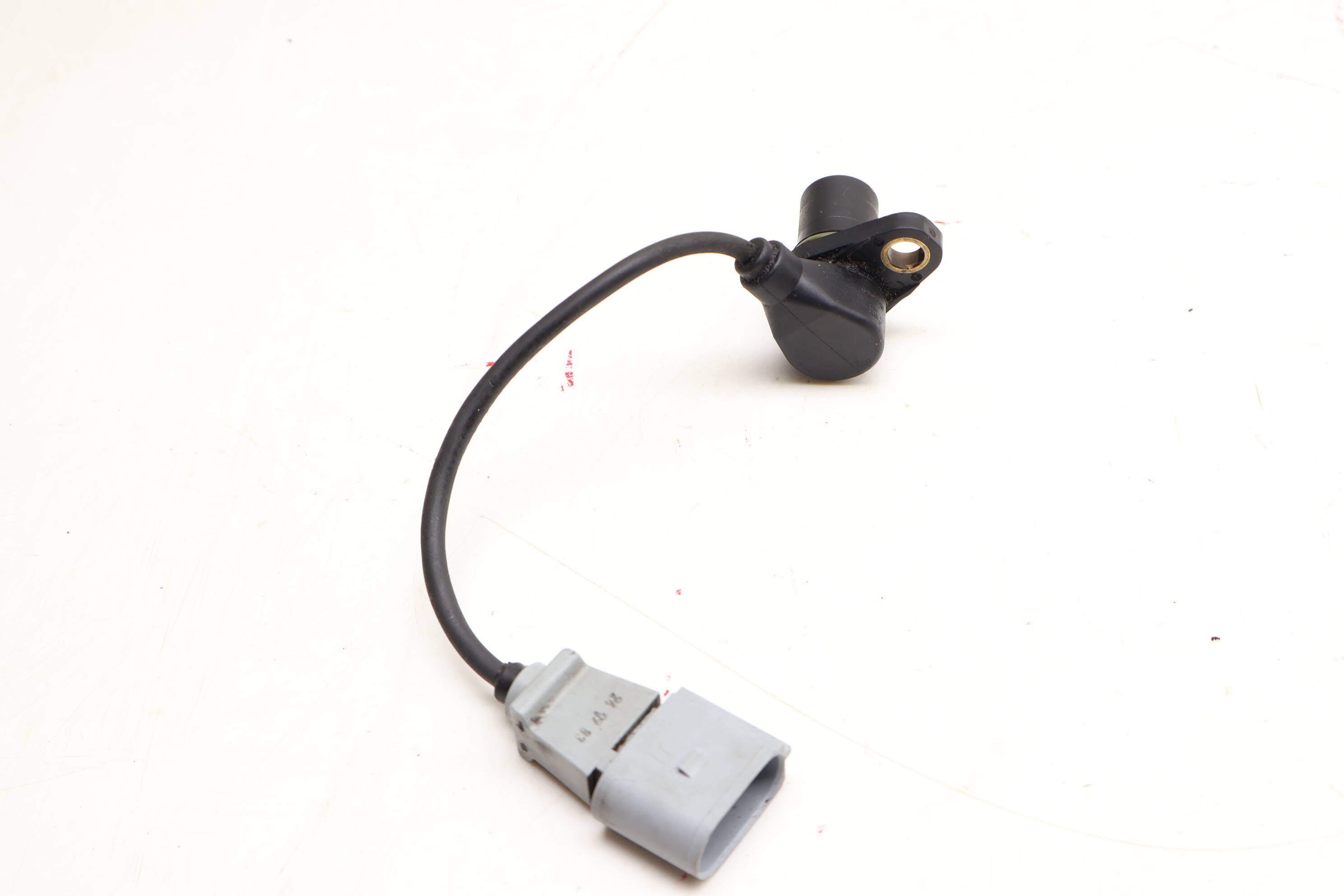 Impulse&#x20;&#x2F;&#x20;Crankshaft&#x20;Position&#x20;Sensor&#x20;06A906433G