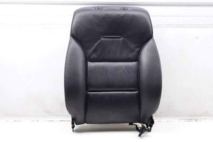 Upper Seat Backrest Cushion Assembly (Leather) 4E0881806N main product photo