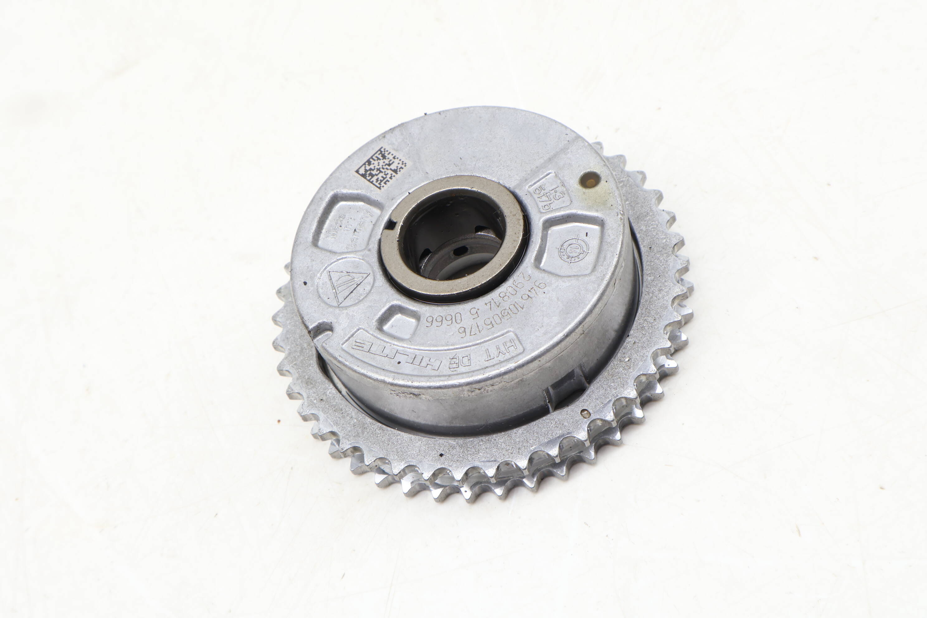 Intake Cam / Camshaft Adjuster Unit (Inlet) 94610505176