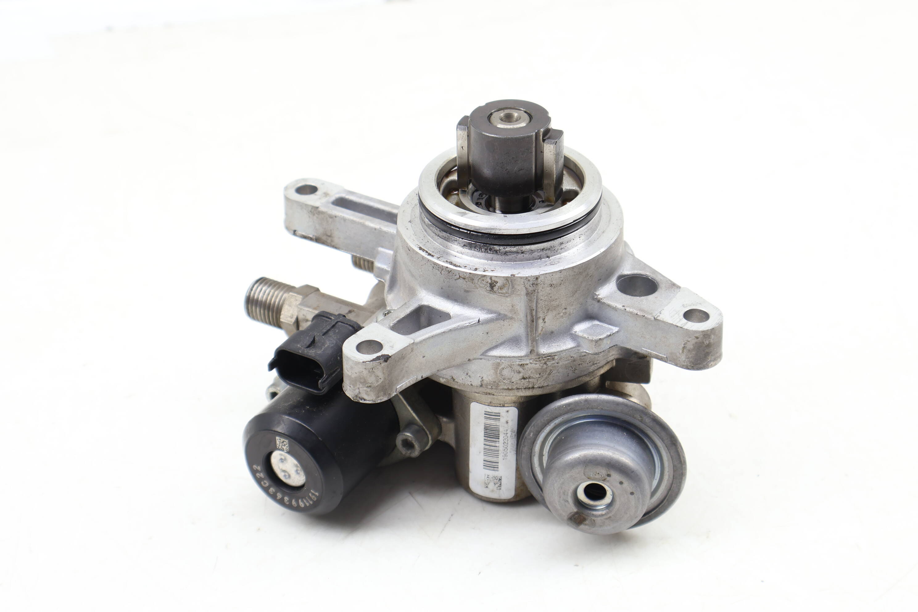 High Pressure Fuel Pump / Hpfp 94811031525