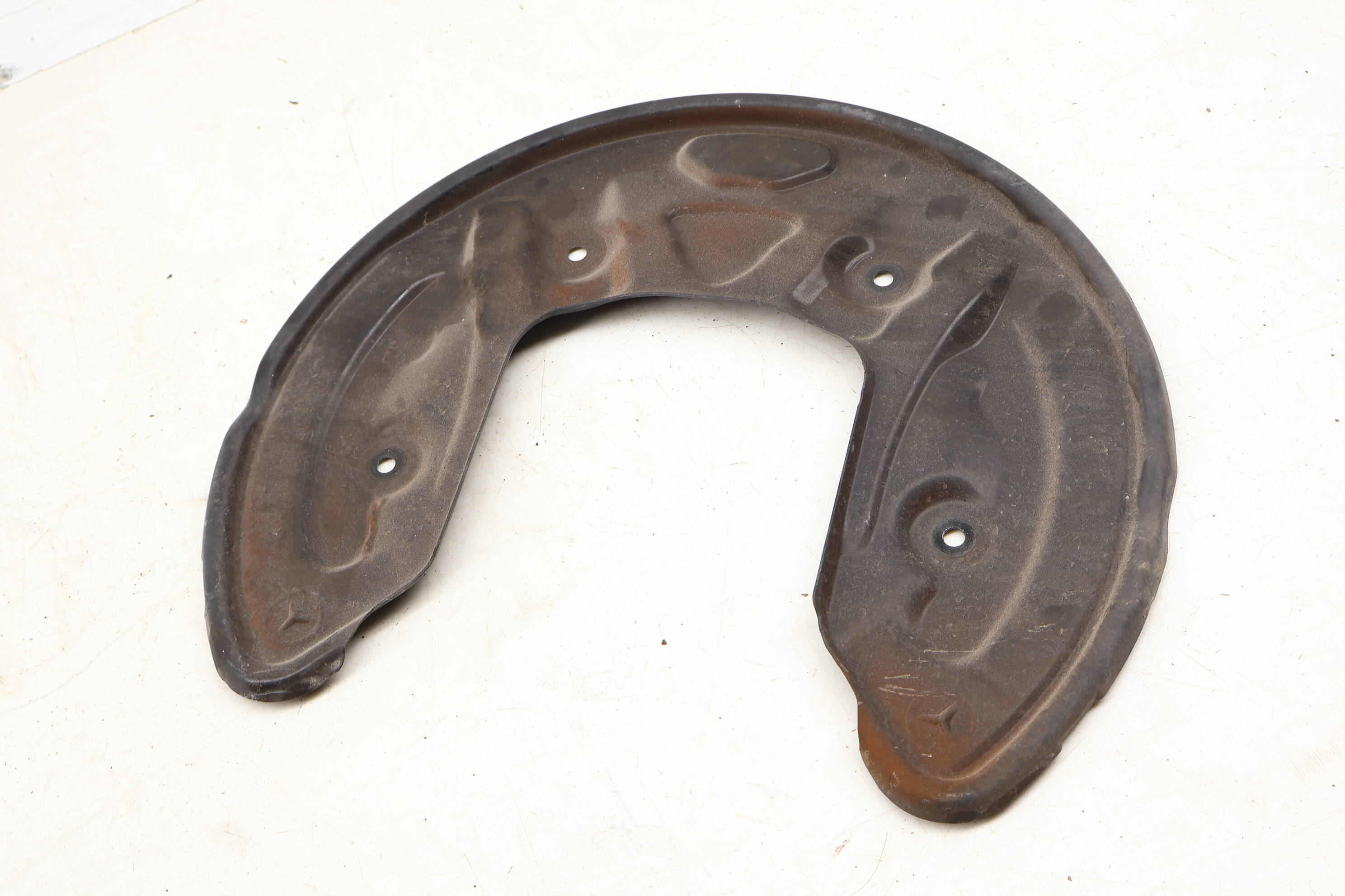 Brake Dust / Splash Shield 0004230100