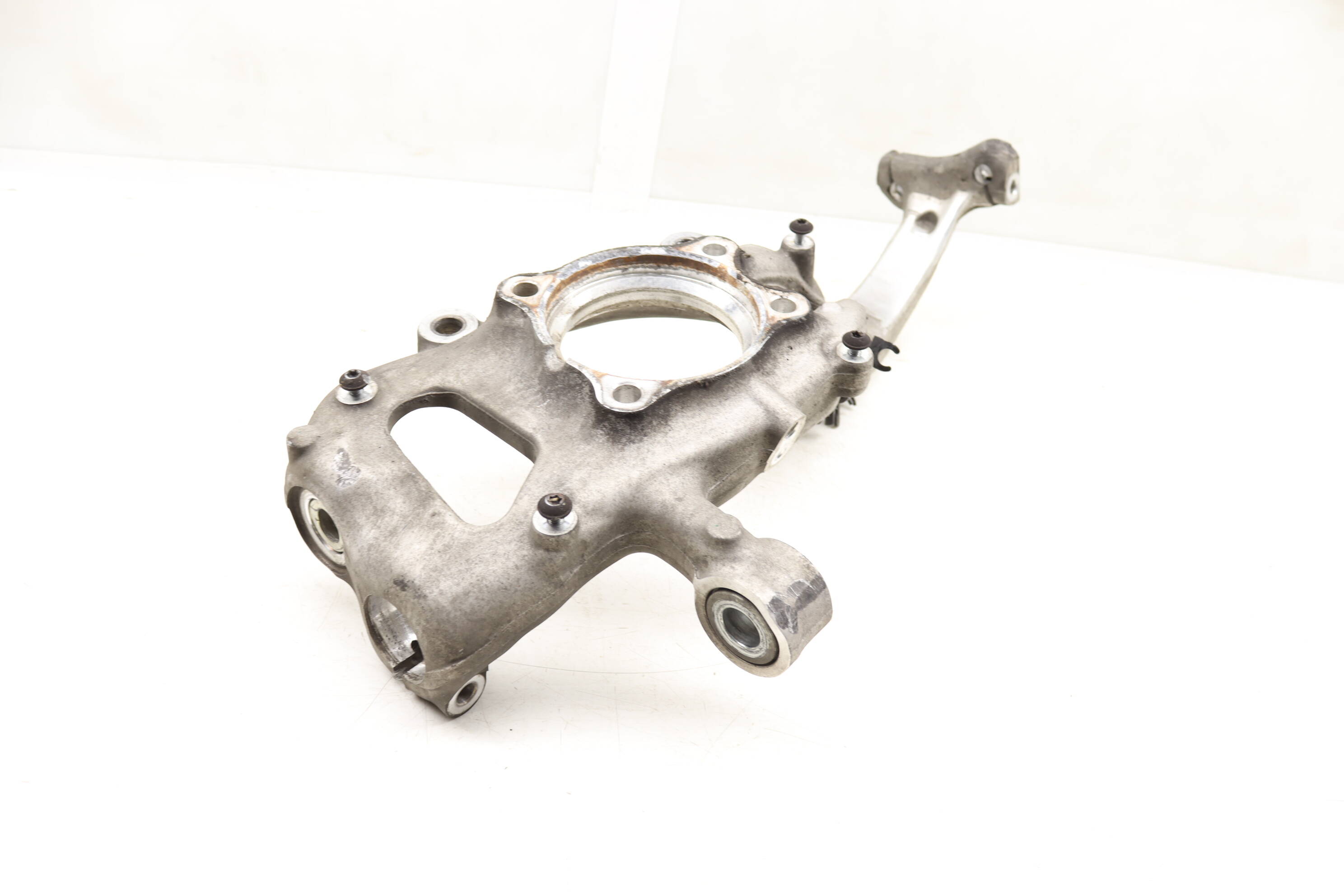 Spindle Knuckle / Wheel Bearing Housing 8W0407242F