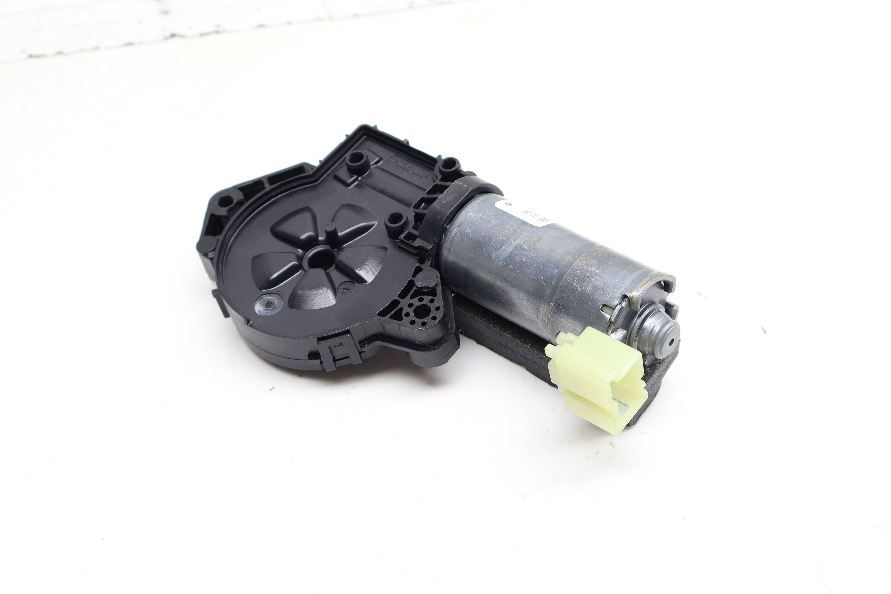 Sunroof / Sun Roof Motor 3G9877795F