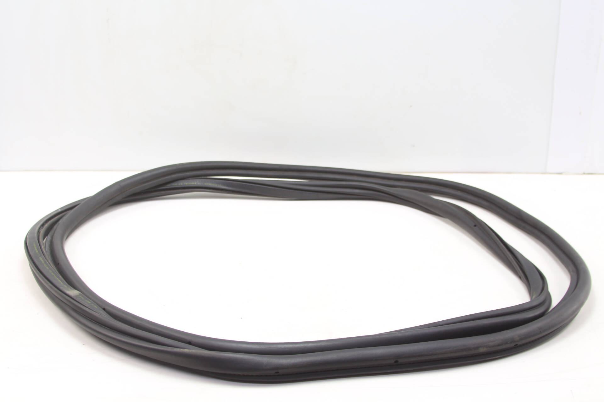 Trunk Hatch Weather Stripping / Seal 4L0827705D