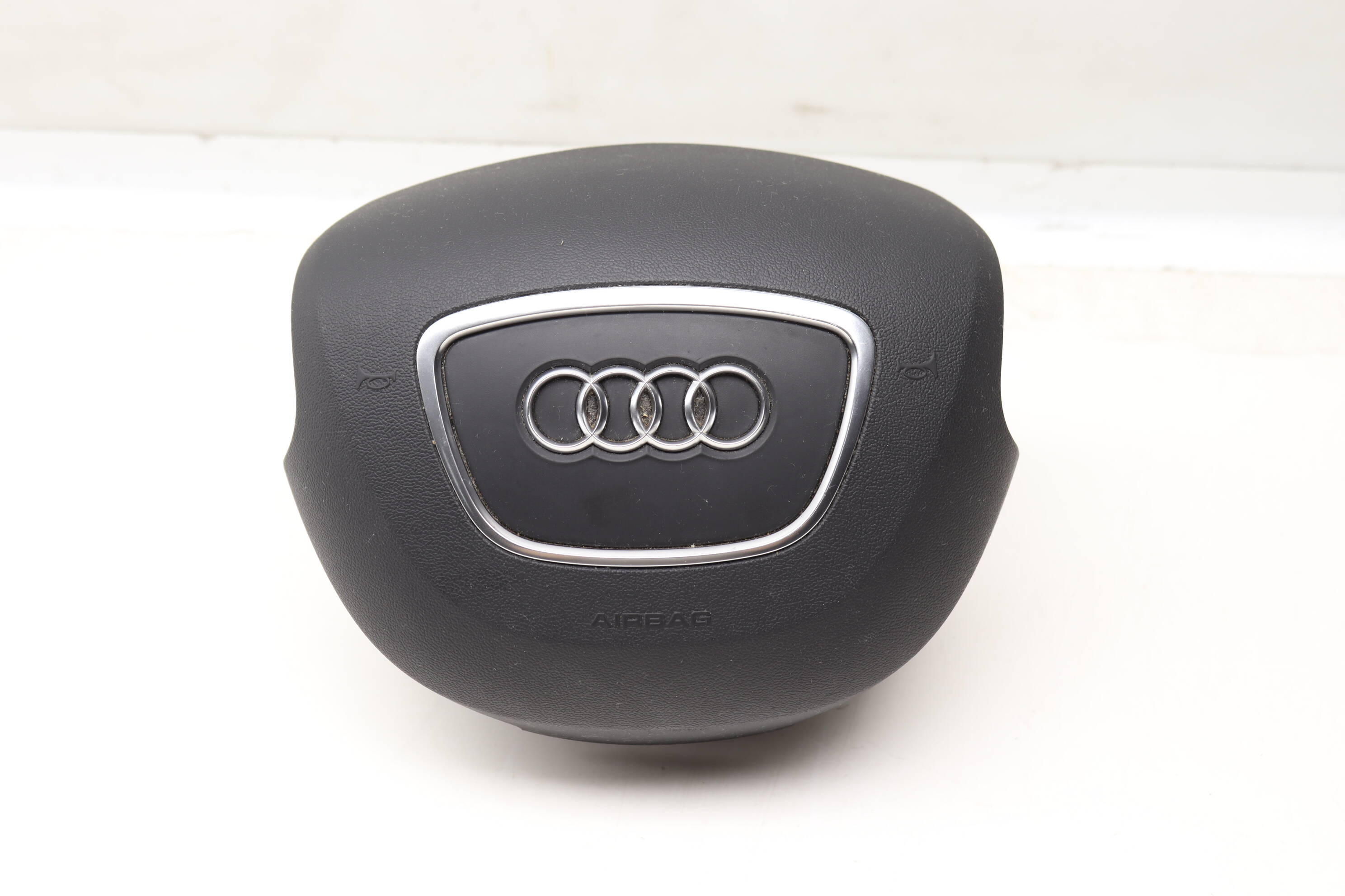 Steering Wheel Airbag / Air Bag 8K0880201AC