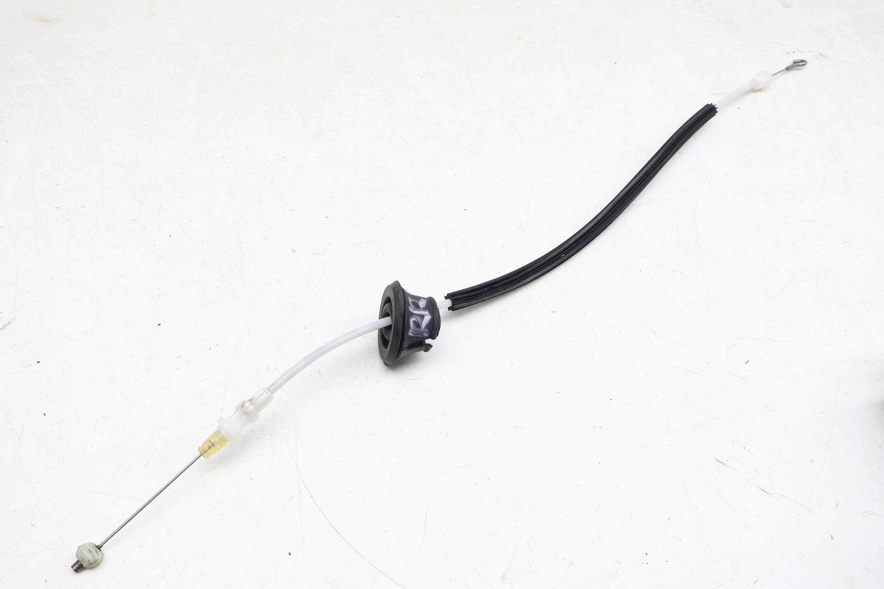 Interior Door Handle Release / Bowden Cable 4L0839085B
