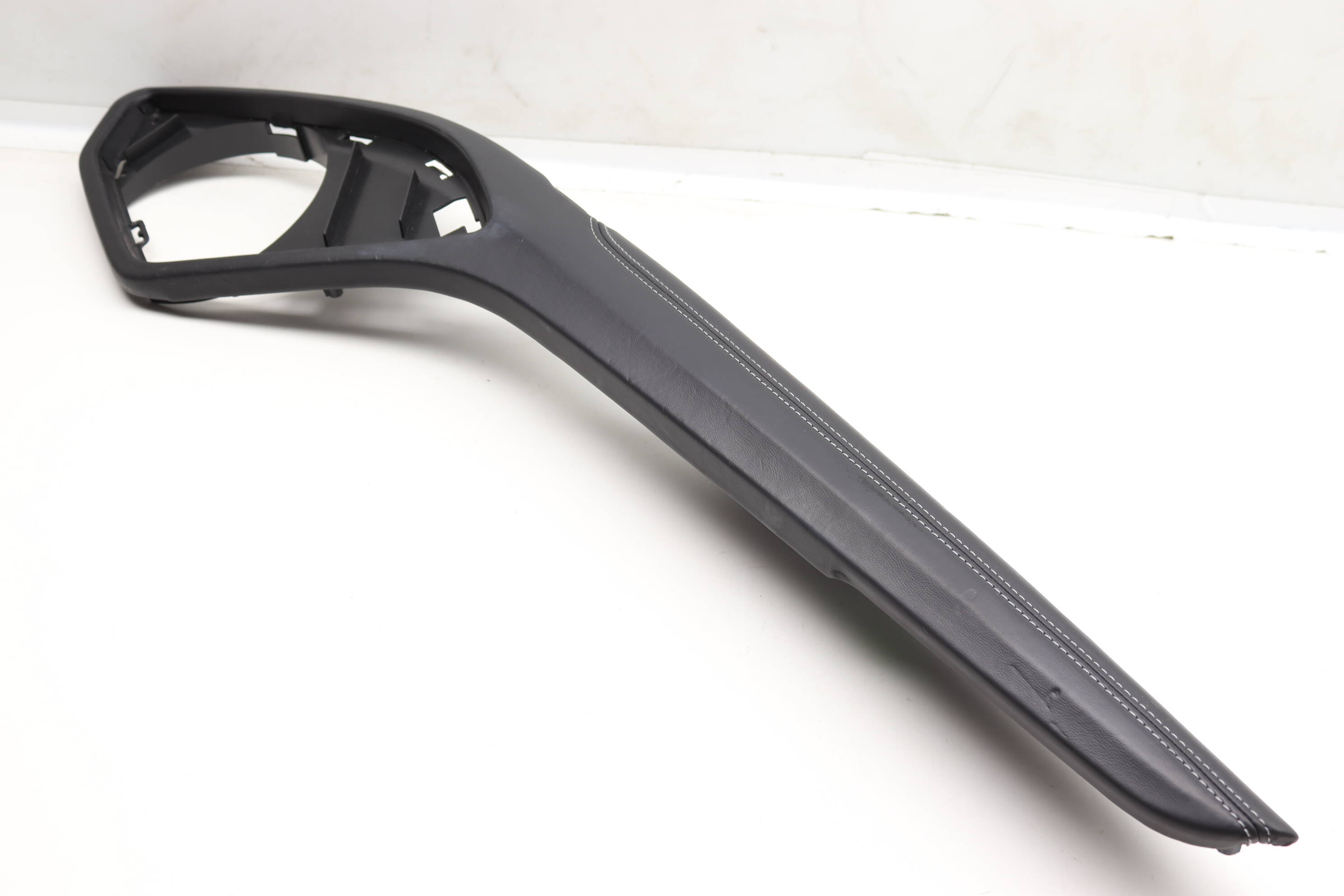 Door Panel Pull / Armrest 8S0867174D