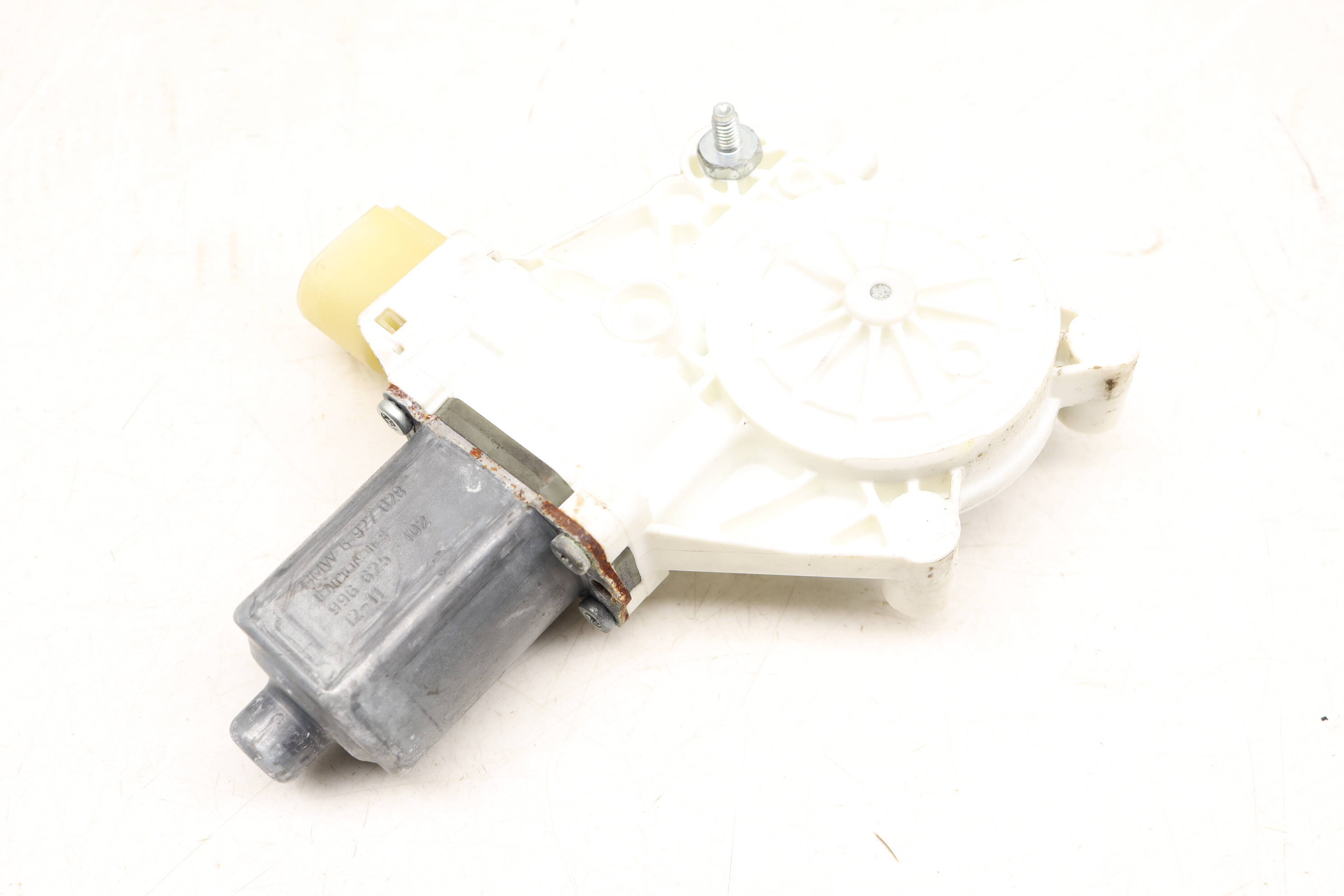 Window Lifter Motor 67626927028
