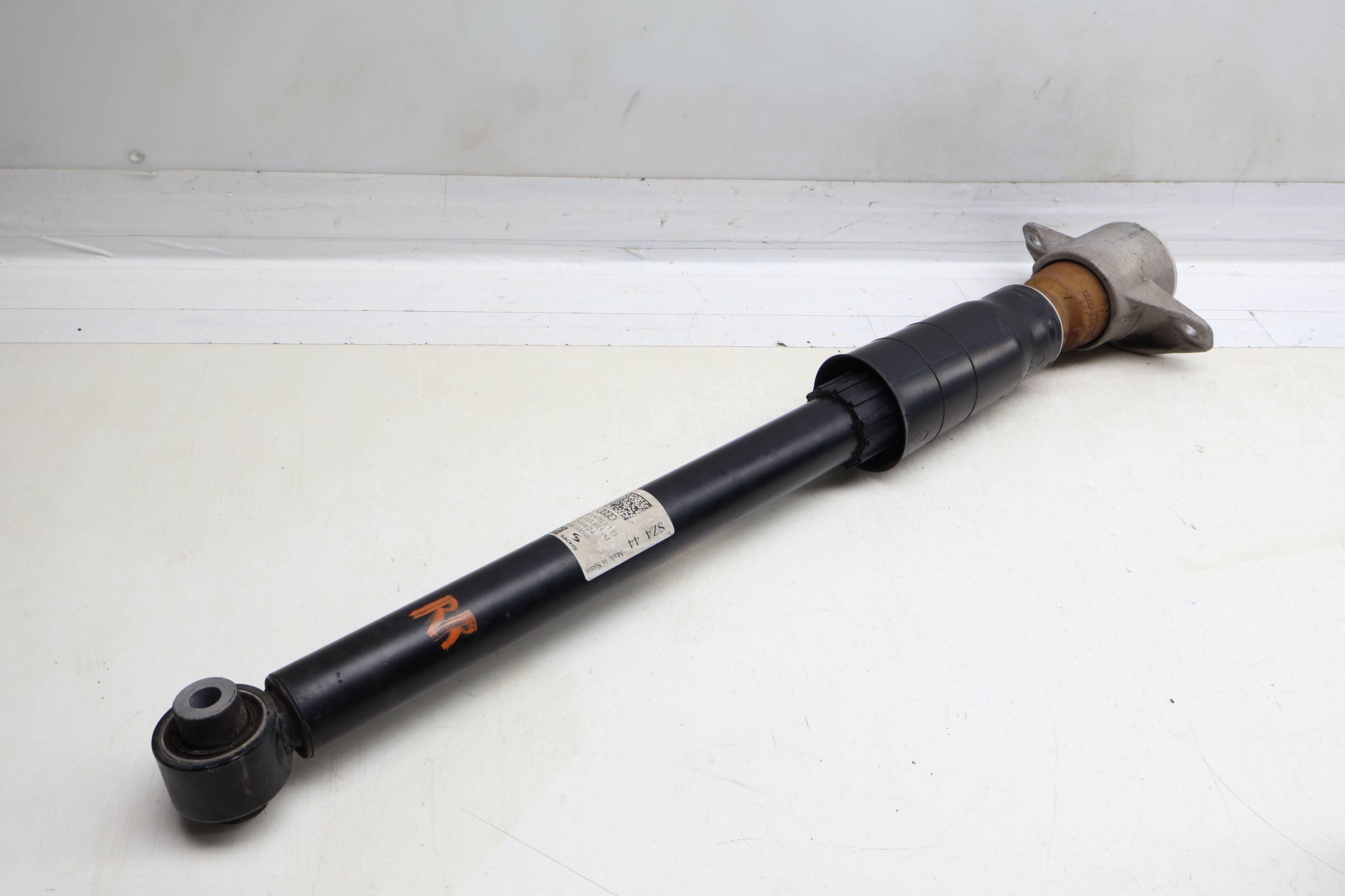 Strut / Shock Absorber 8W0513035AJ
