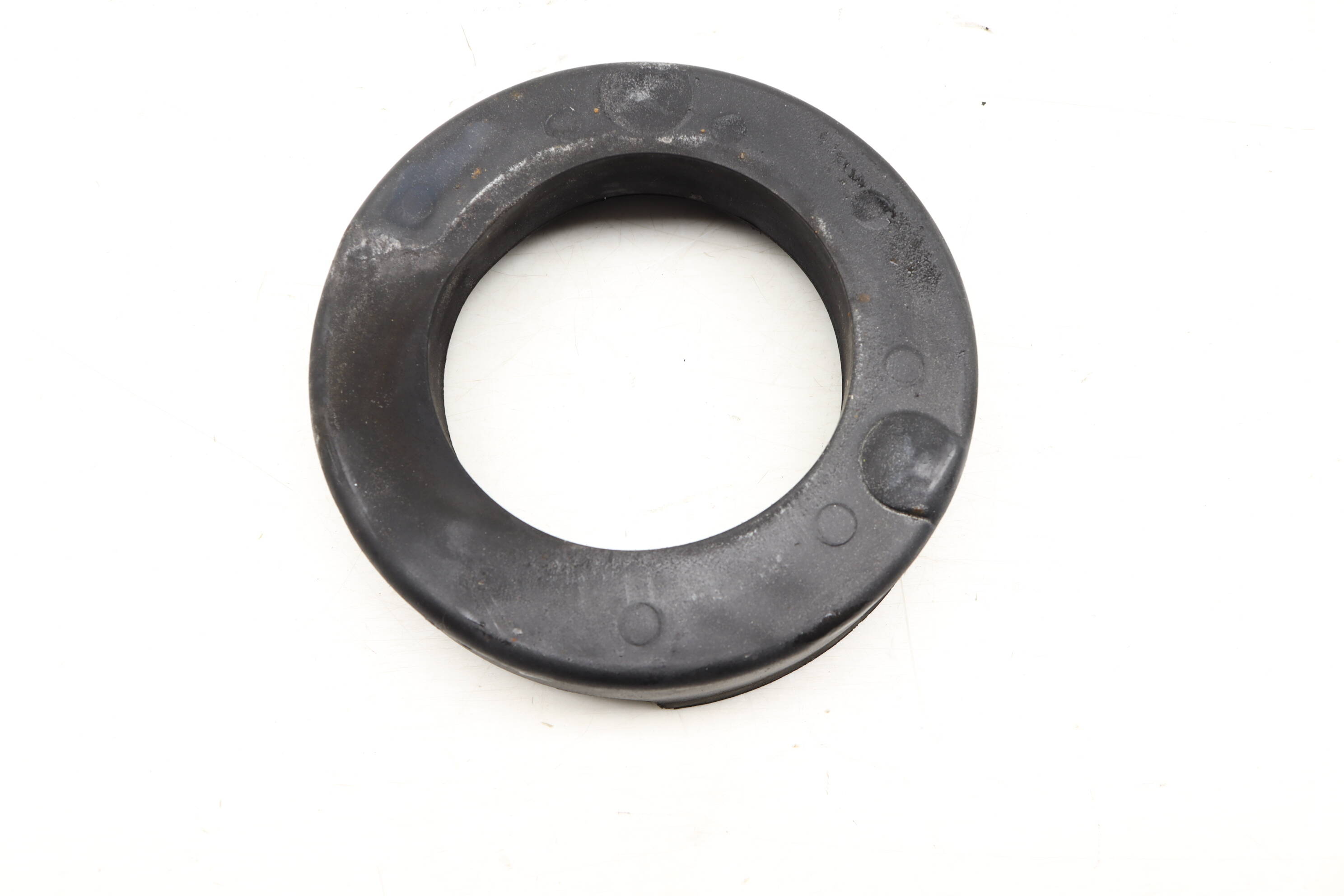 Upper&#x20;Coil&#x20;Spring&#x20;Pad&#x20;31336857001