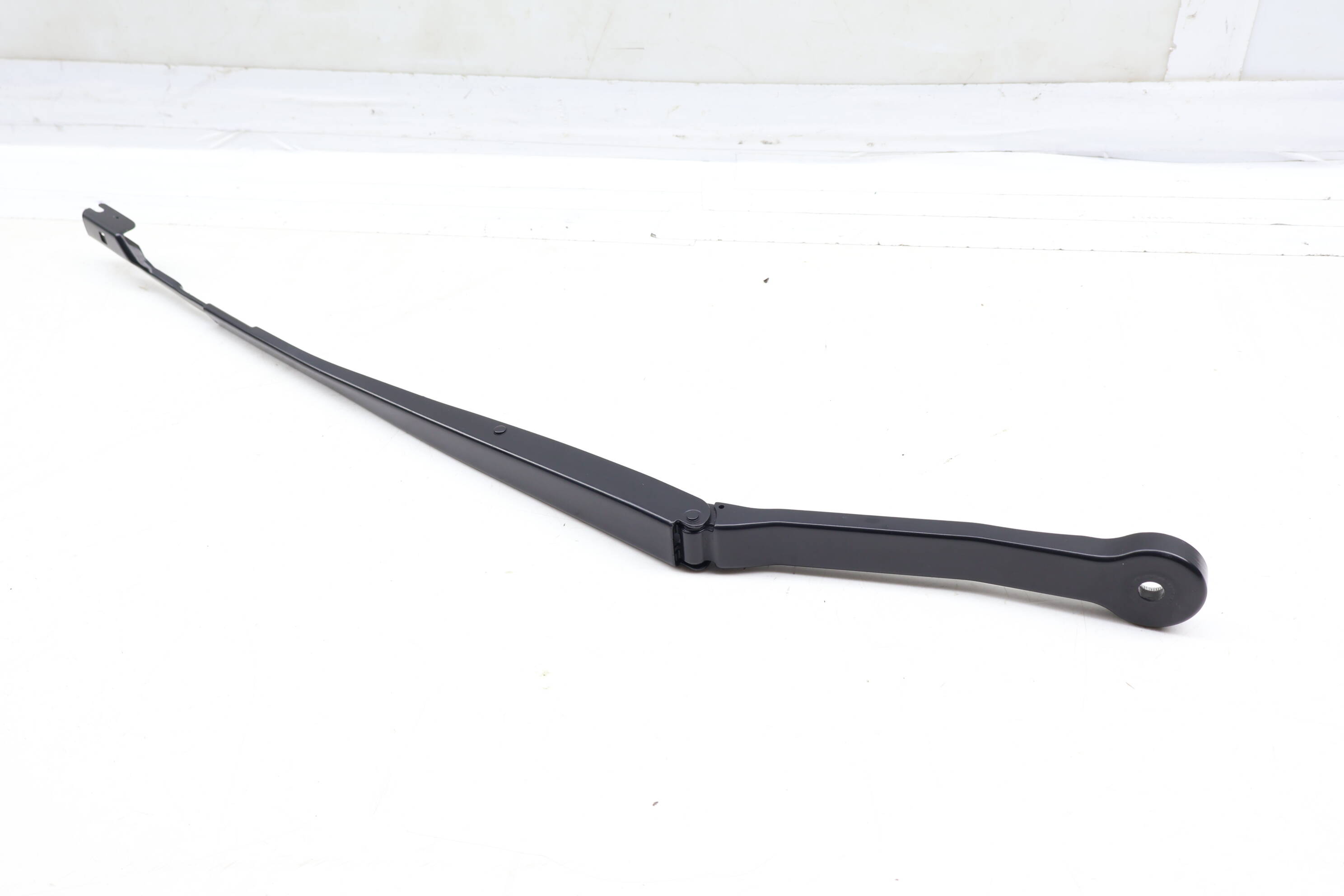 Windshield Wiper Arm 51137399010