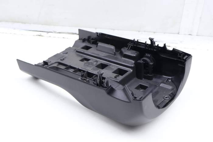 Lower Steering Column Trim / Cover 51459363418 main product photo