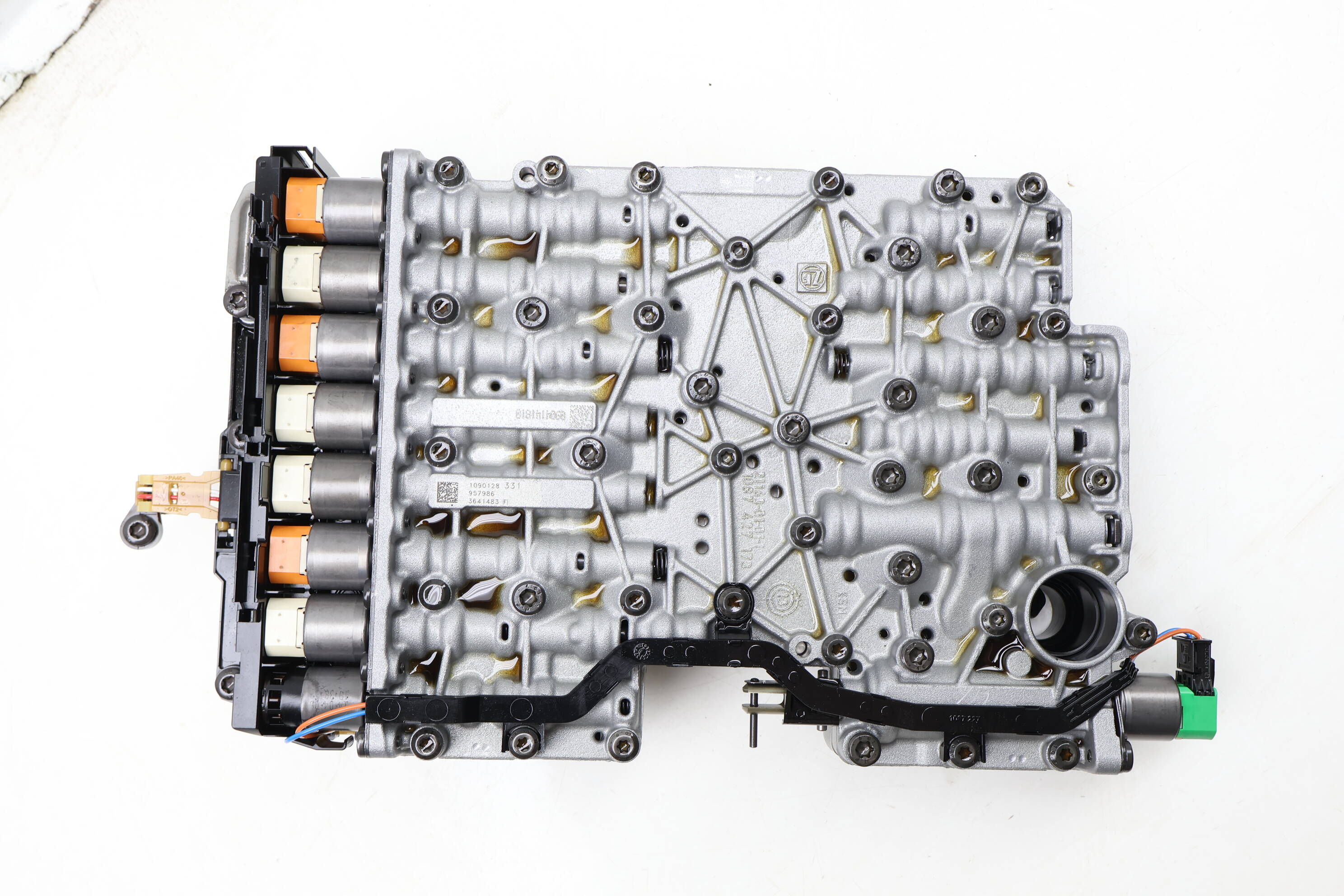 BMW Transmission Valve Body / Mechatronic (Ga8hp45z) 24348612857