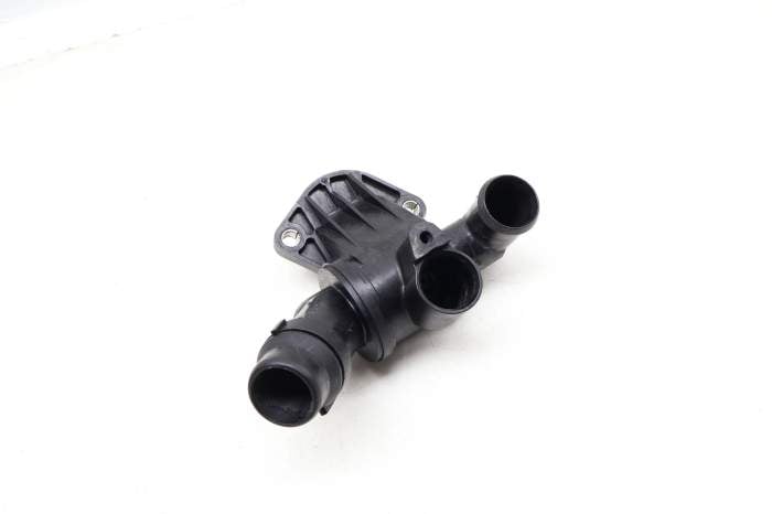 Coolant Thermostat W/ Housing 06D121111G main product photo