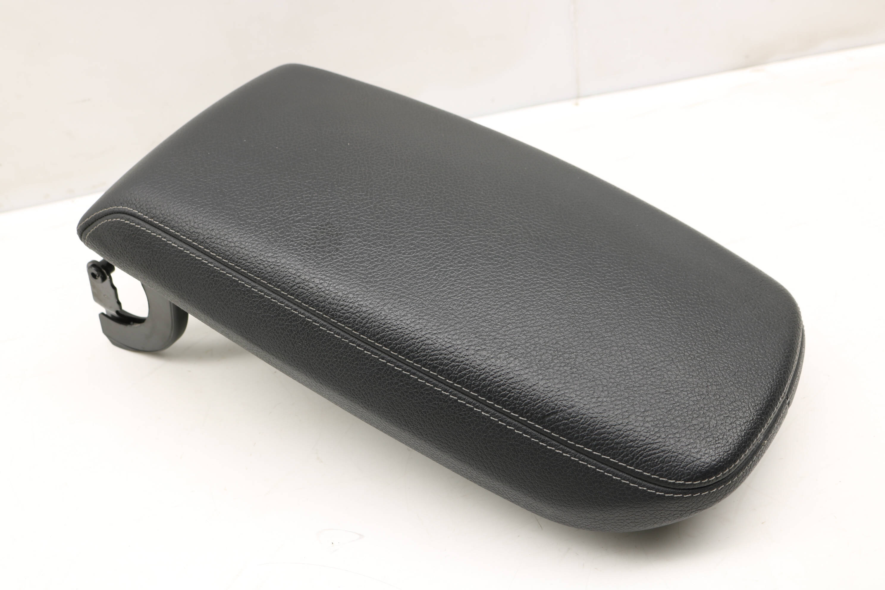 BMW Front Center Console Arm Rest / Armrest (X3, X4) 51169204246
