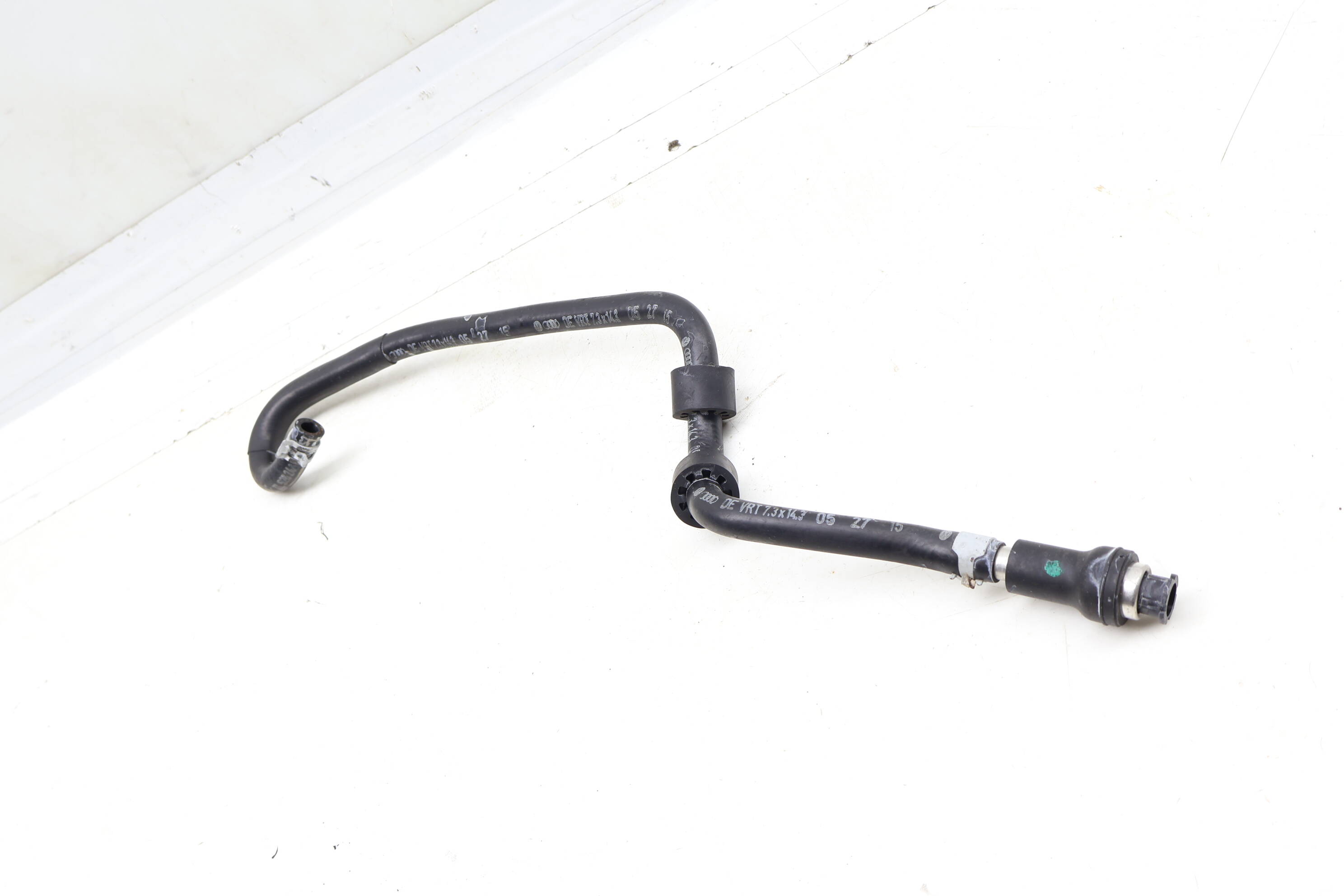 Fuel Line / Hose 06L133986N 95813398630