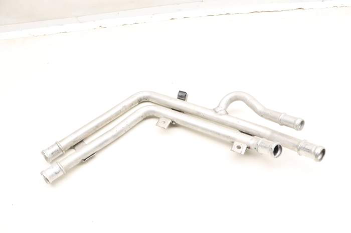 Coolant Line / Pipe / Tube 7P5121065B main product photo