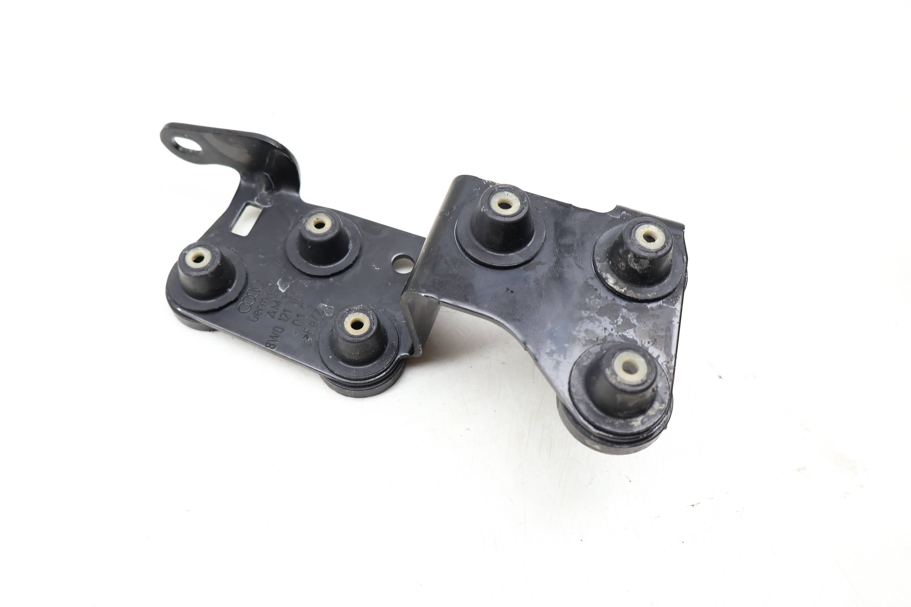 Auxiliary Coolant / Water Pump Bracket 8W0121305AH