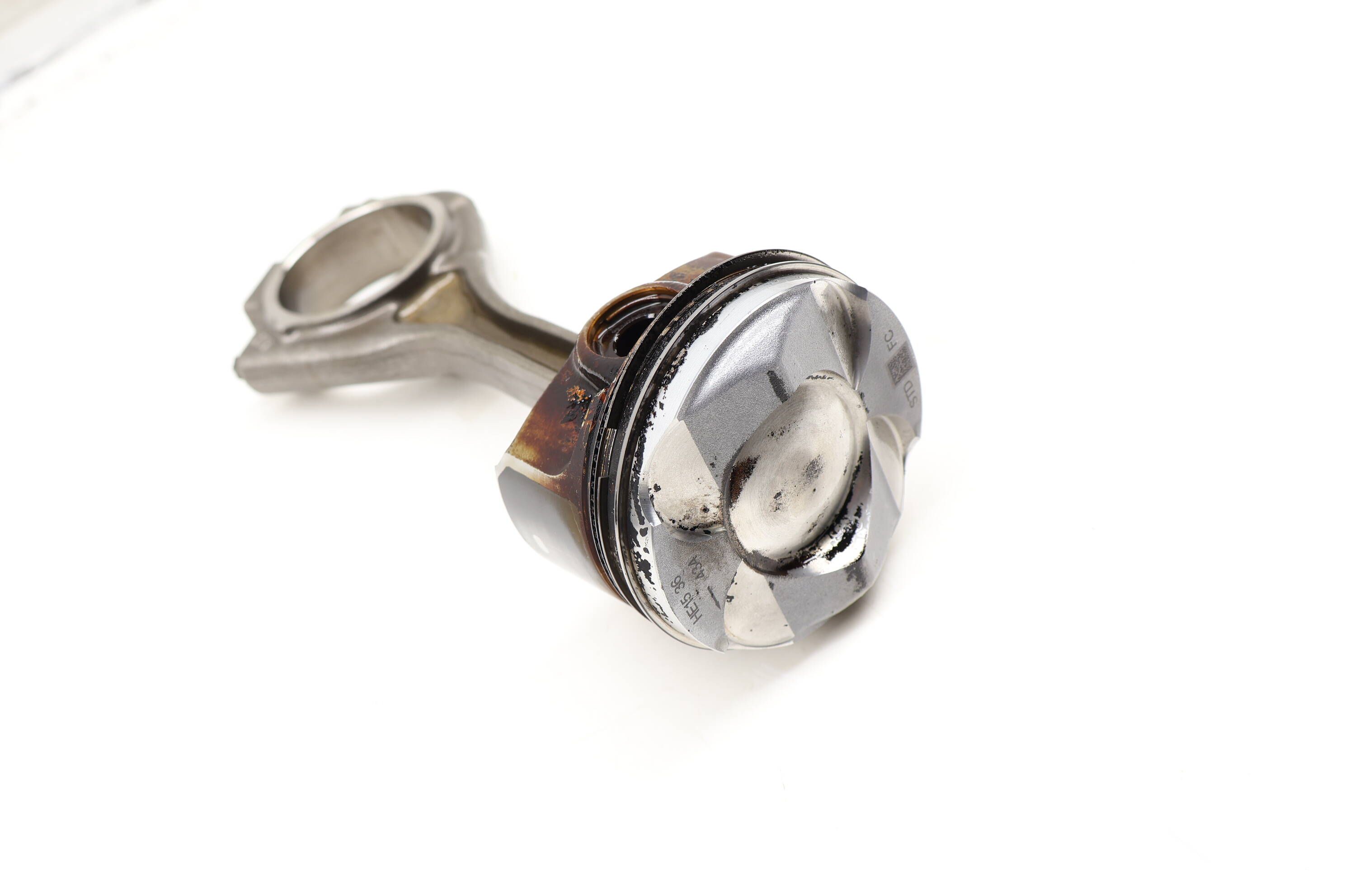 Piston W/ Connecting Rod