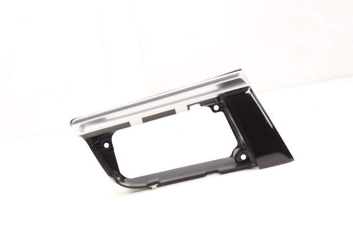 Air Vent Dash Trim / Bezel 95B857189M main product photo