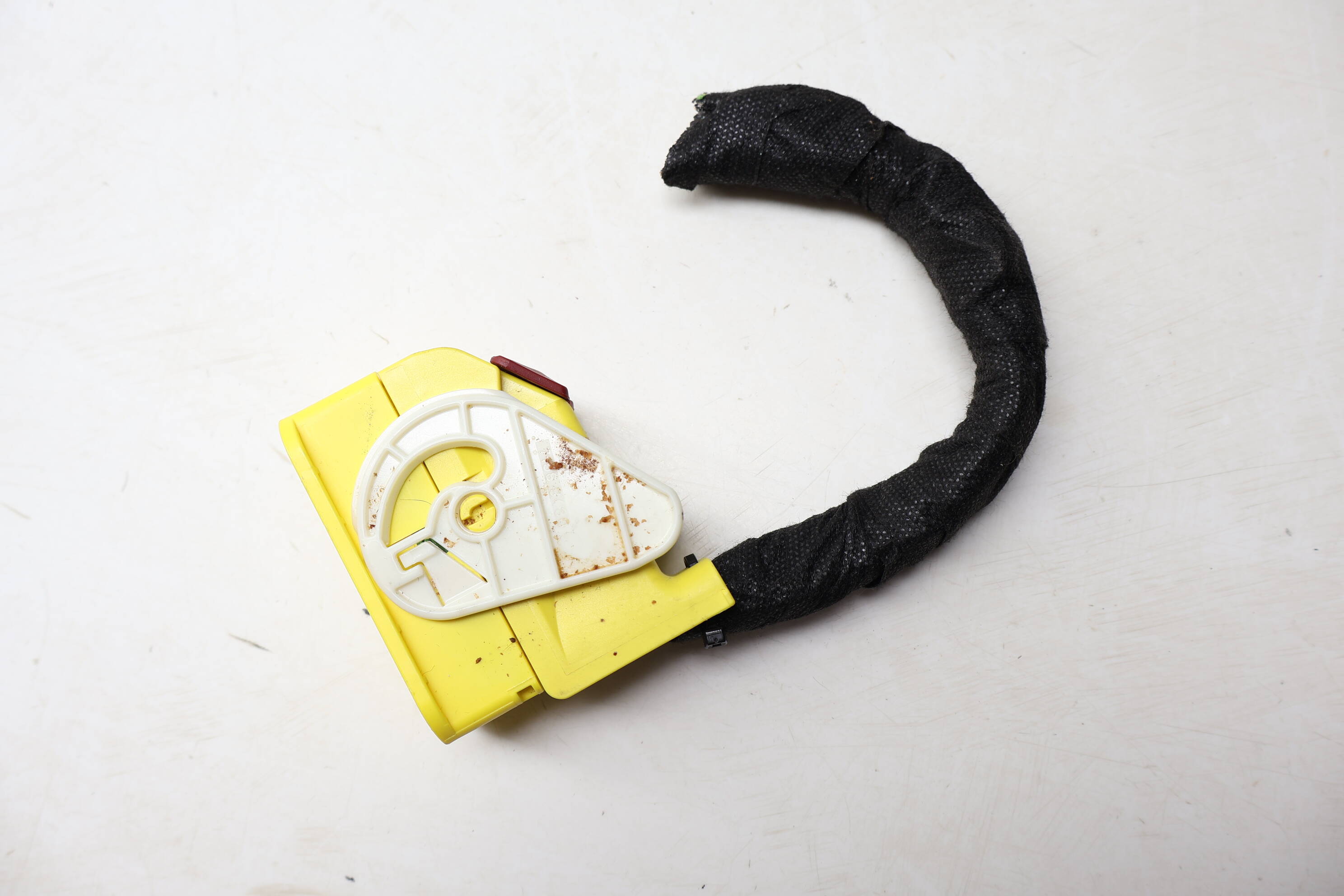 Airbag Module Wiring Connector / Pigtail (100-Pin) 8K0973125