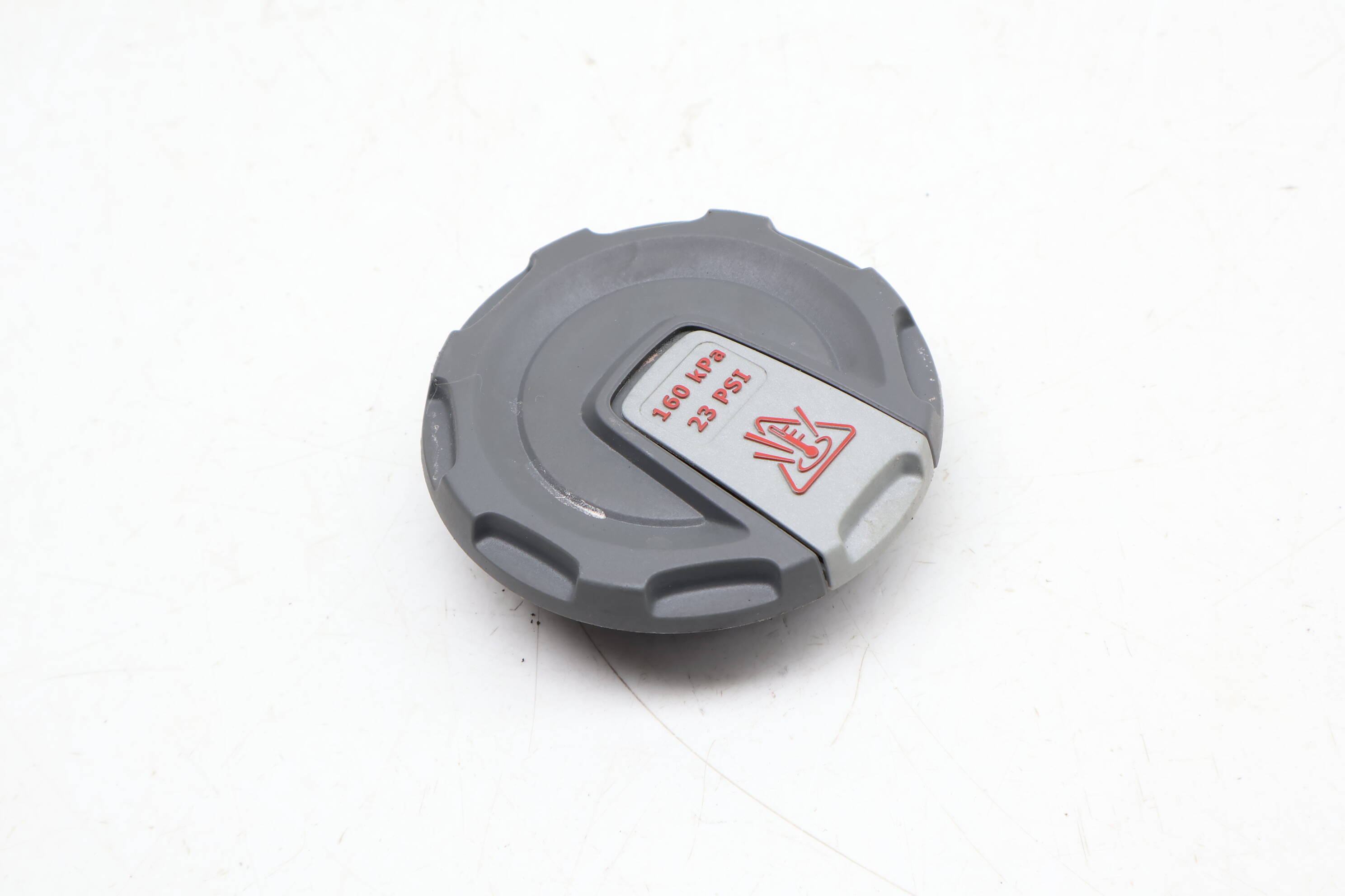 Coolant Reservoir / Tank / Bottle Cap 4M0121321R