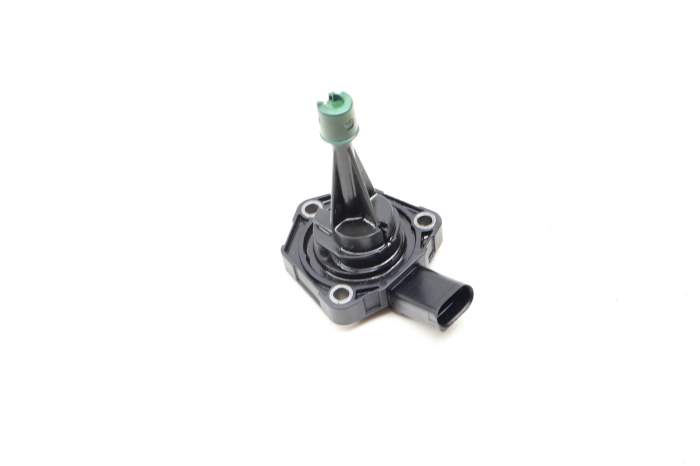 Engine Oil Level Sensor 04E907660D main product photo