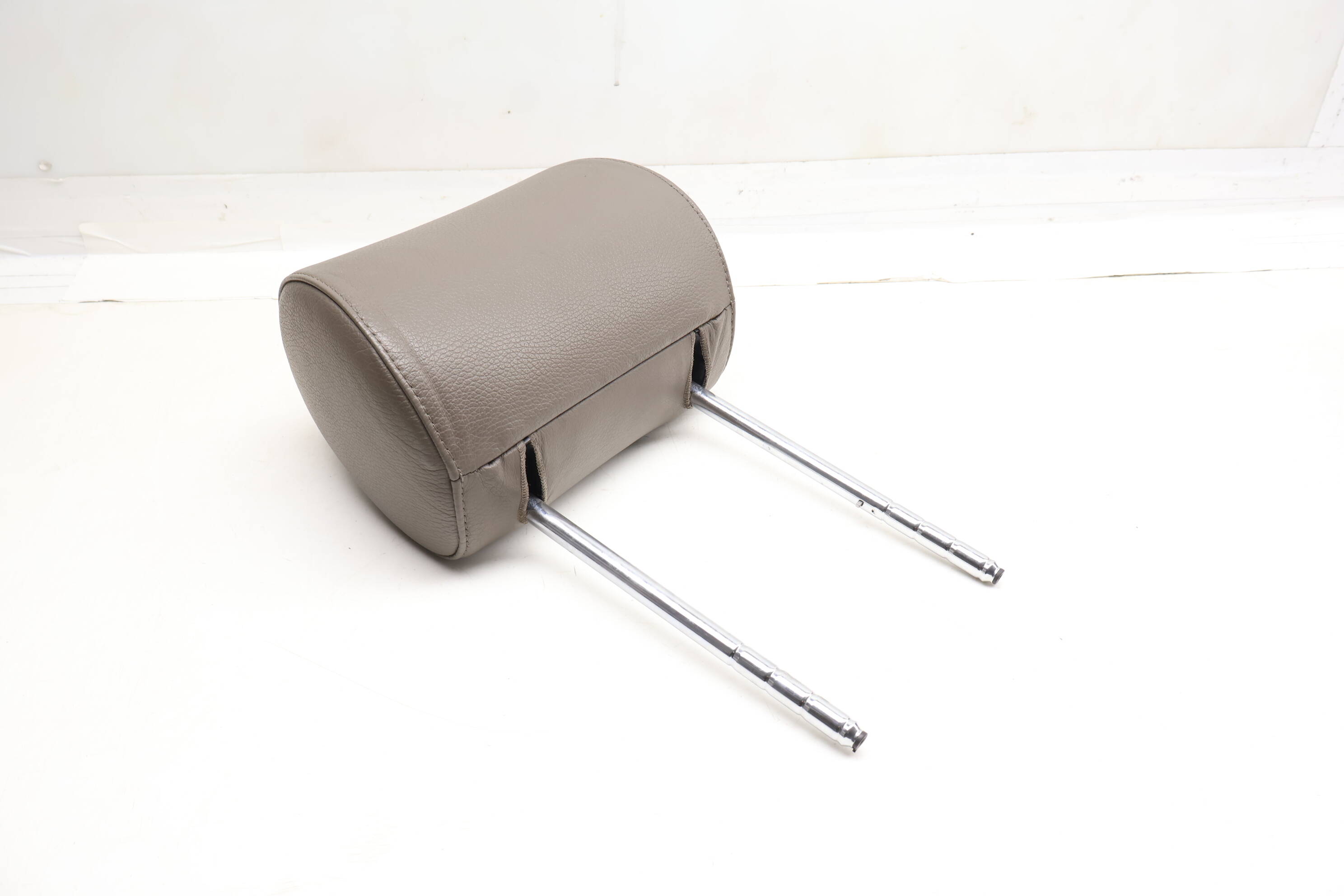 Leather Headrest / Head Rest 4B0881901C