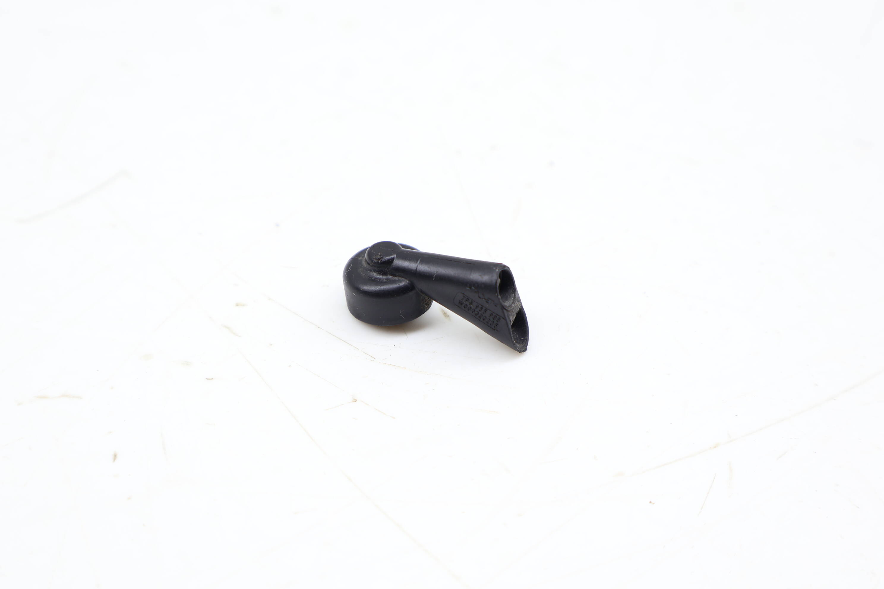Hatch Wiper Sprayer Nozzle 7P5955985 95862807800
