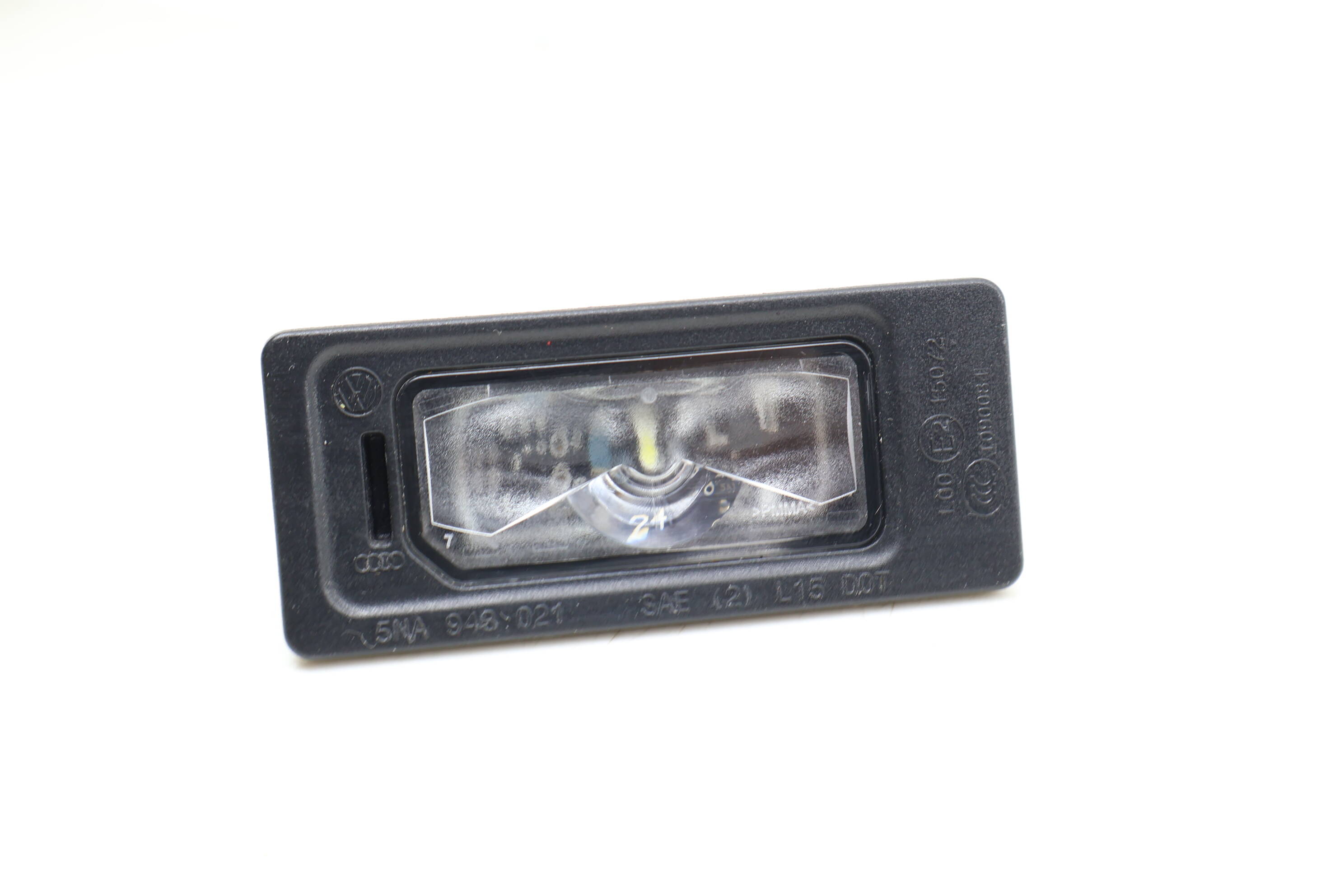 License Plate Light 5NA943021 95863162011